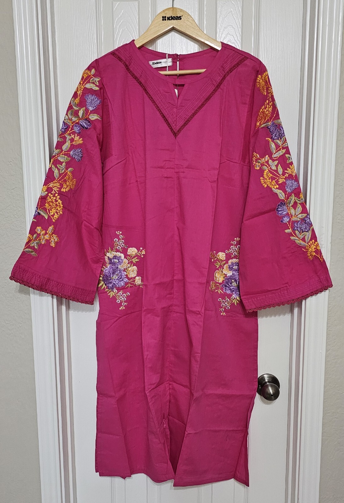 NEW GUL AHMED Size M Embroidered Cambric Shirt Pakistani Designer Indian