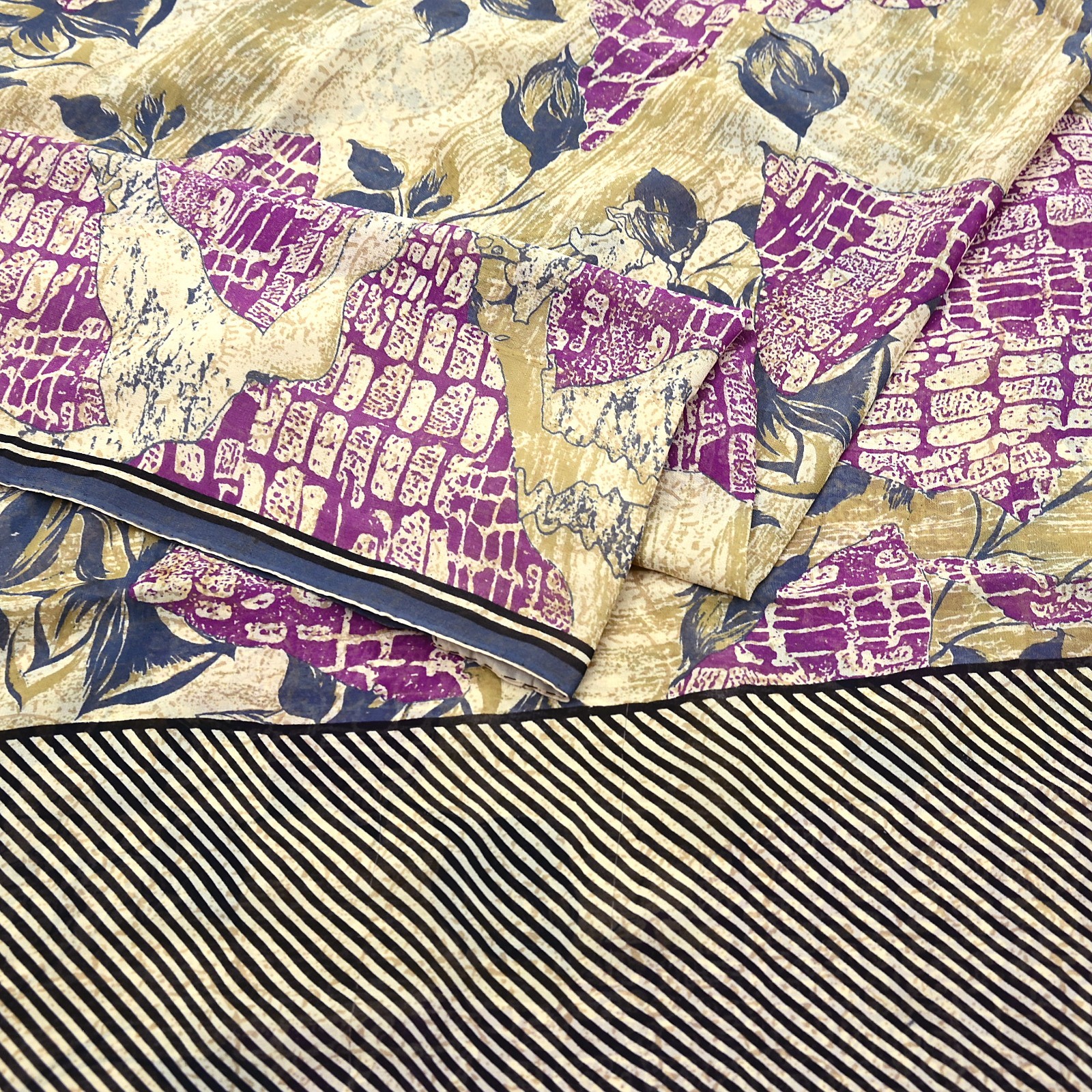 Women Vintage Sari Beige & Purple Pure Georgette Silk Printed Saree Craft Fabric