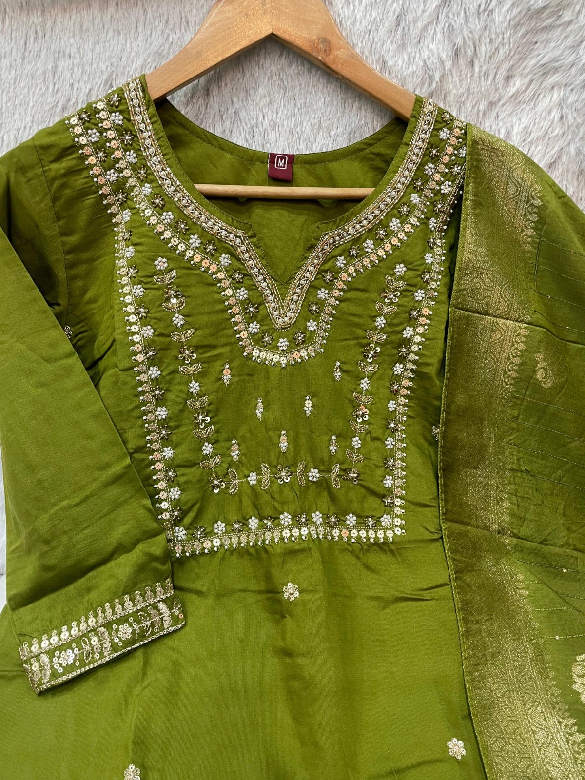 New kurti Set pure Banarsi Chanderi Silk Kurta With Zari Work & Banarsi Duppata