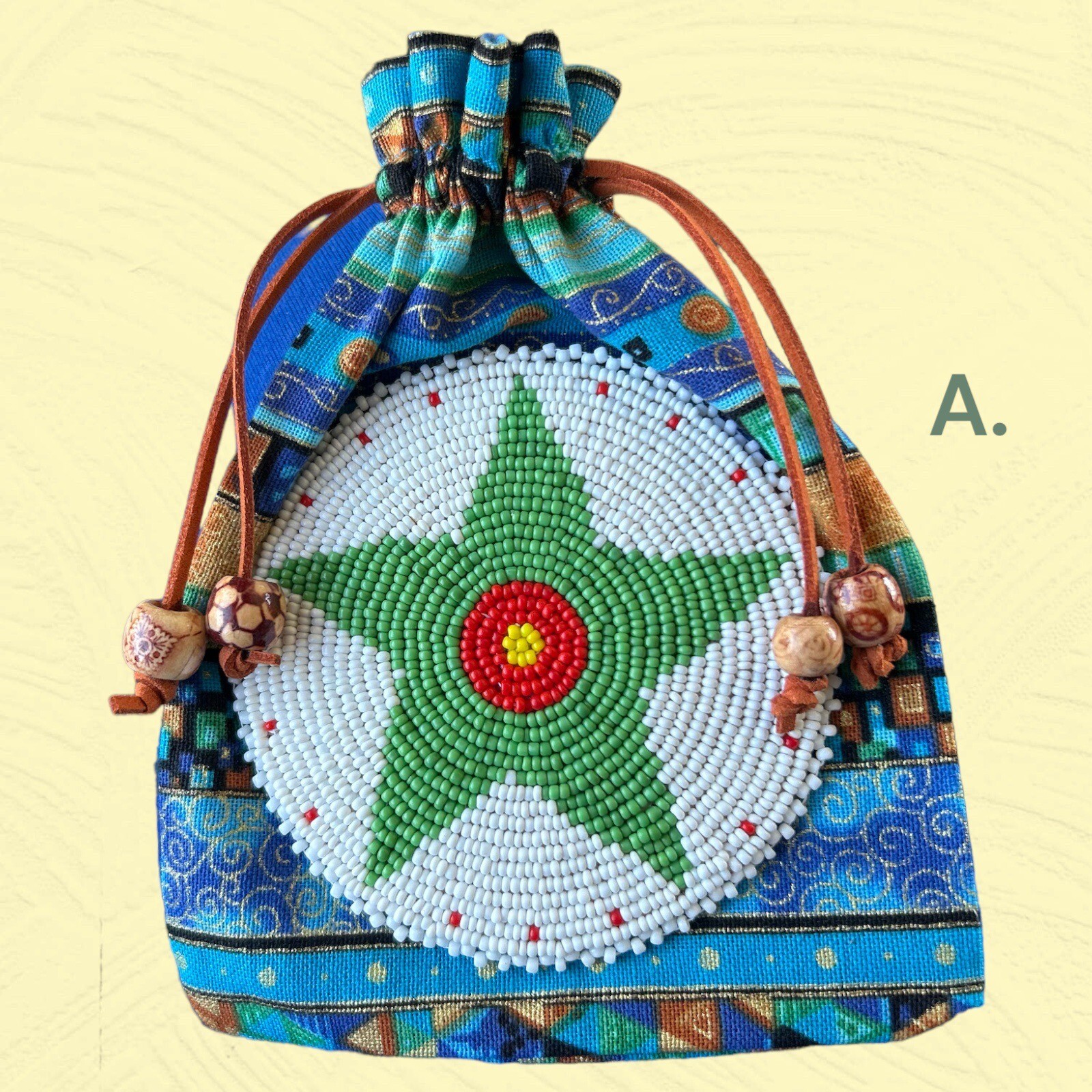 Native American Indian-Style Medicine Bags Beaded Star Leather Drawstring