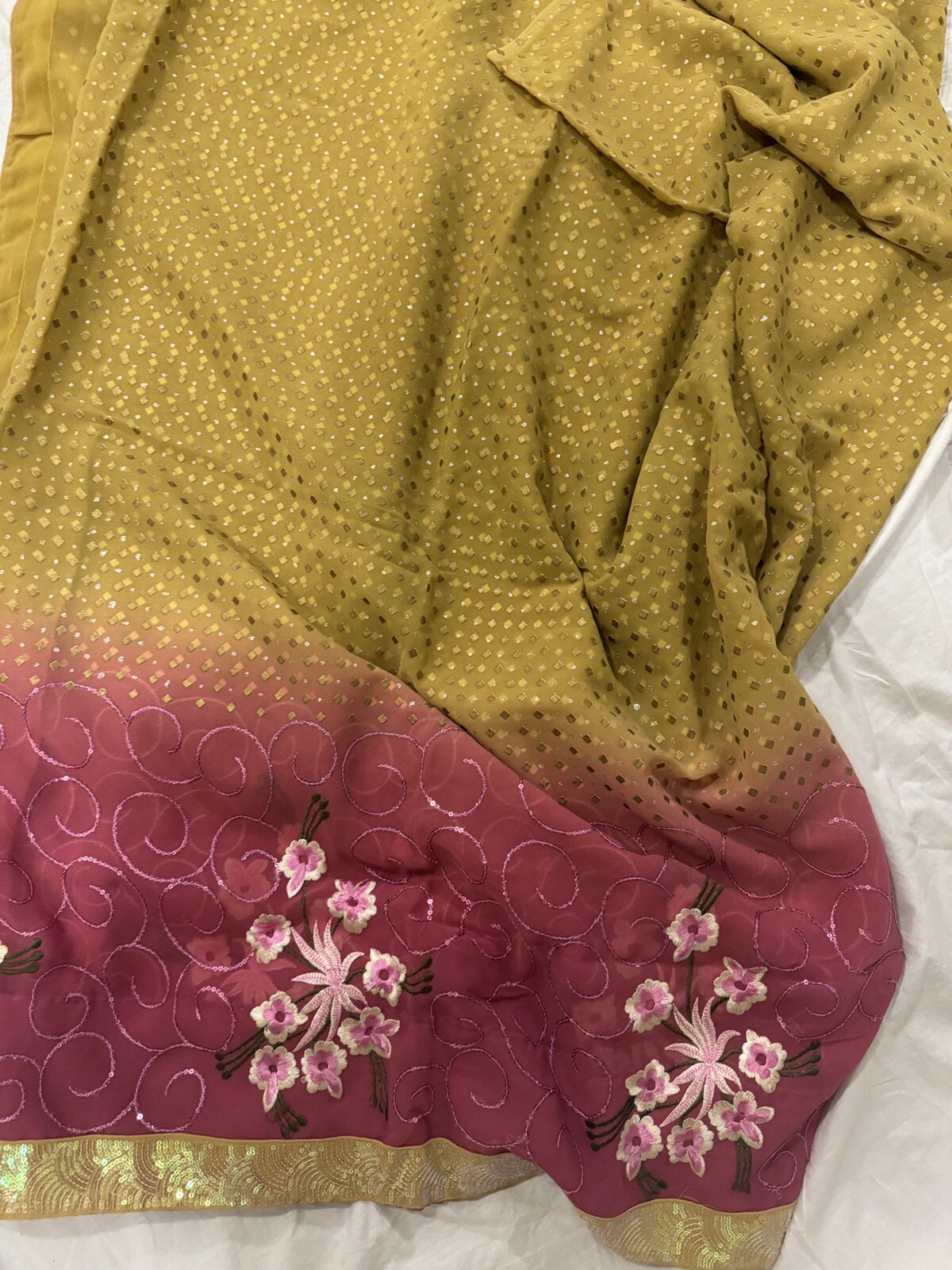 Indian/Pakistani Sari Set, Gold and Pink, Ethnic 44×208”