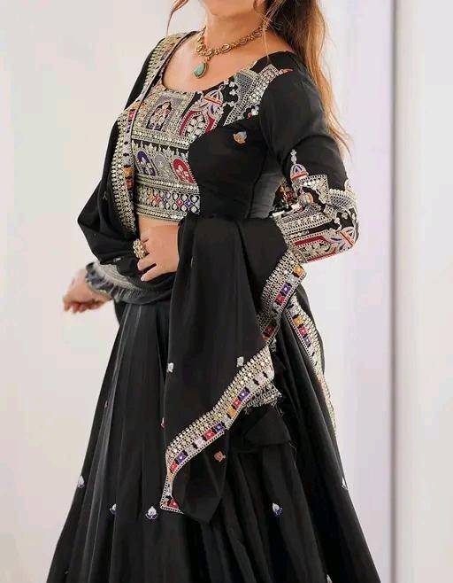 Ready To Wear Chanderi Silk Lehenga Choli Set Embroidered Wedding PartyWear