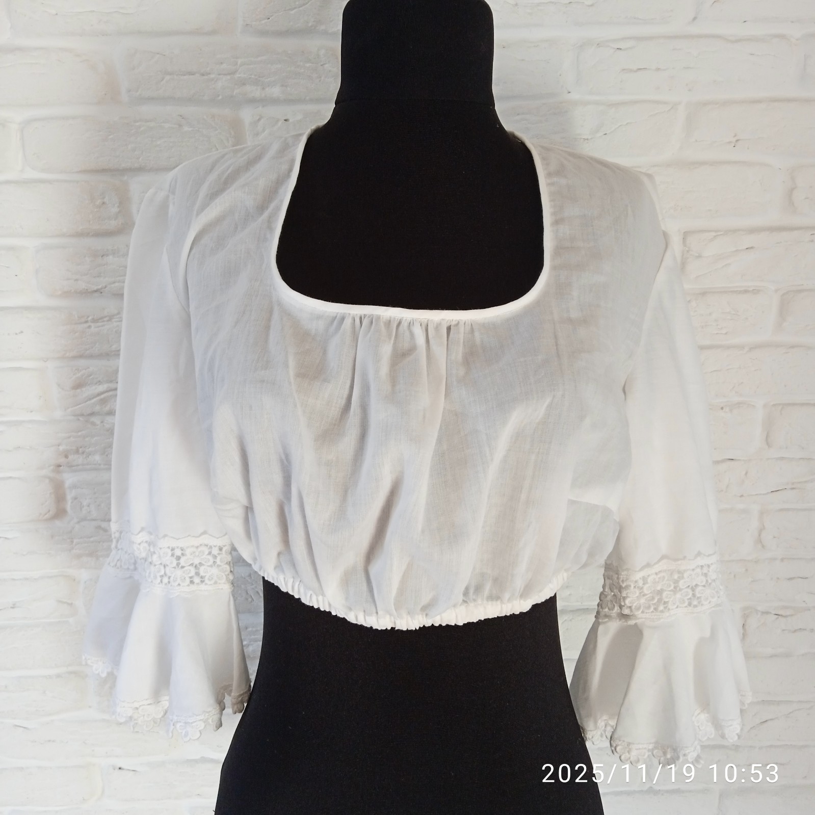 Landhaus Tyrol Dirndl Oktoberfest Dress Size EU 38 and white blouse