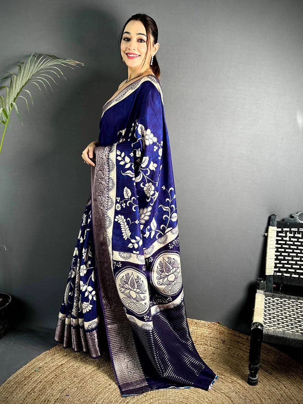 Women’s Saree Chex Viscose Dola Zari Work Dark Blue Color With Blouse Piece
