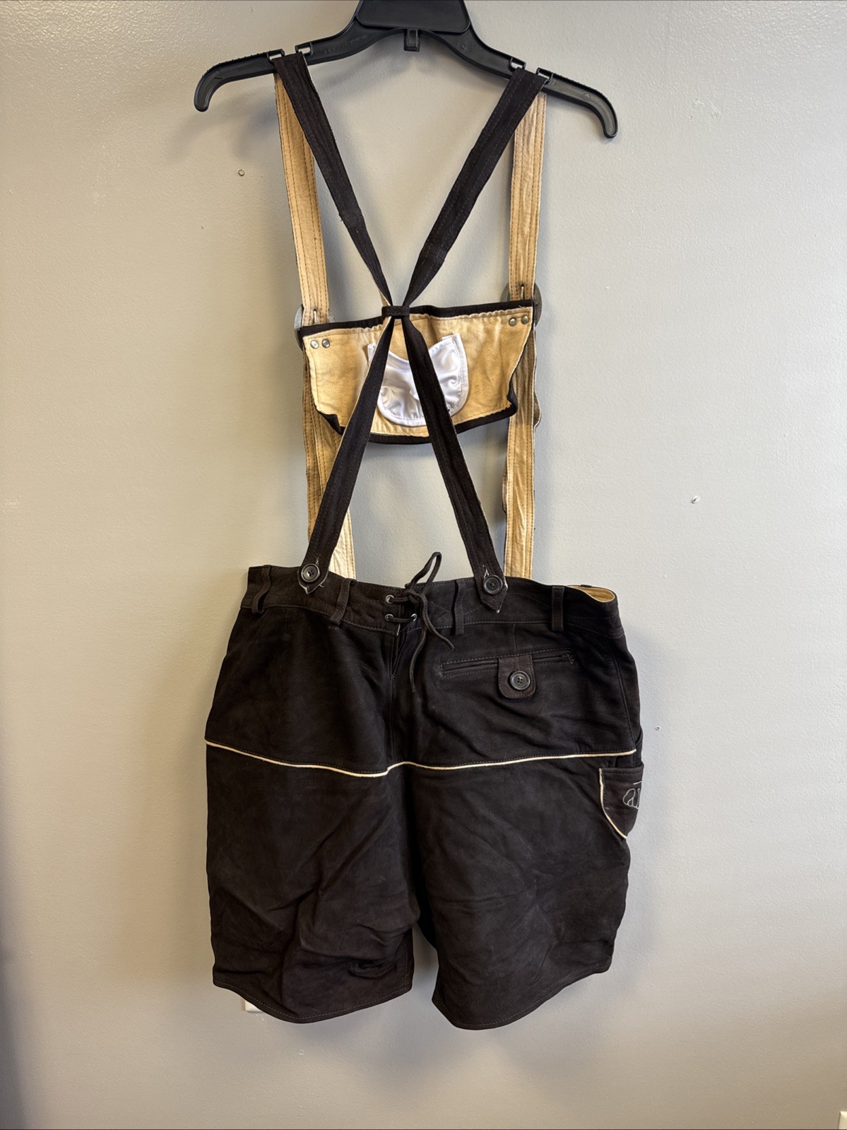NWT Chubbies Mens XL Lederhosen Brown Suede Lamb Leather German Oktoberfest