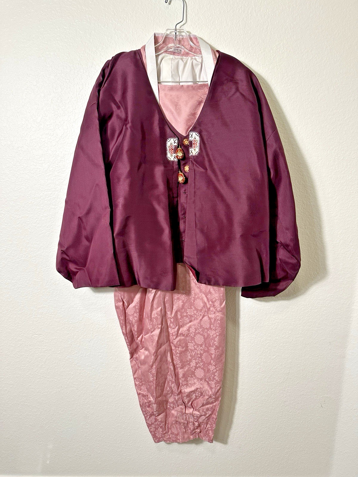 Hanbok Iyagi Men’s Korean Hanbok 4 Piece Outfit Baji Vest Magoja Burgundy