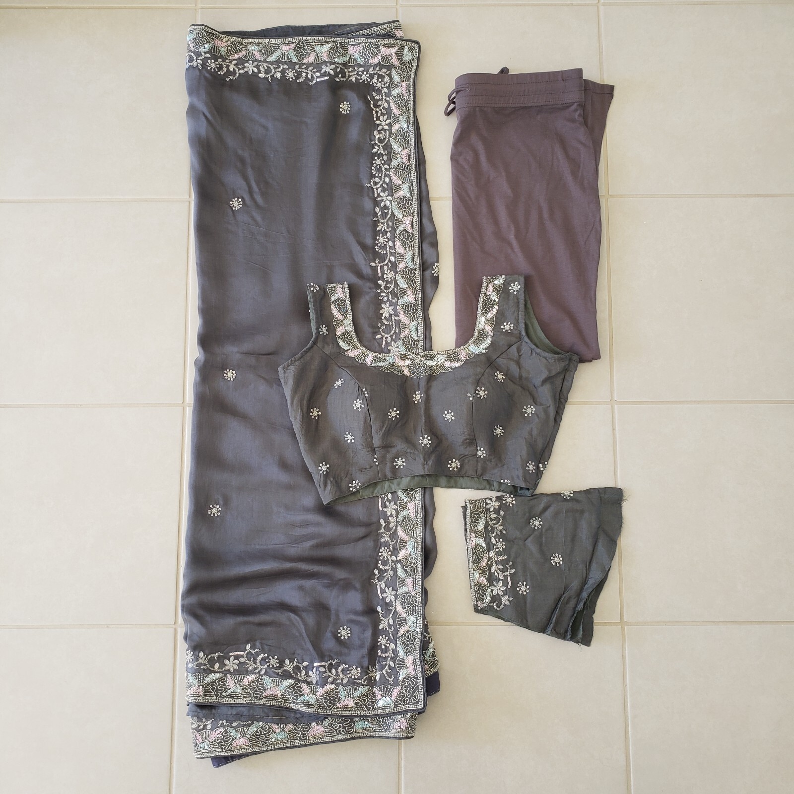 Designer Modern Soft Organza Saree Shiny Gray Stitched Blouse M Ready to Wear