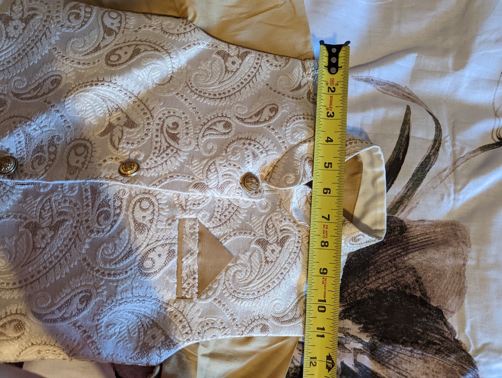 Pakistani / Indian Sherwani Jacket,Pants & shirt Cream and Gold