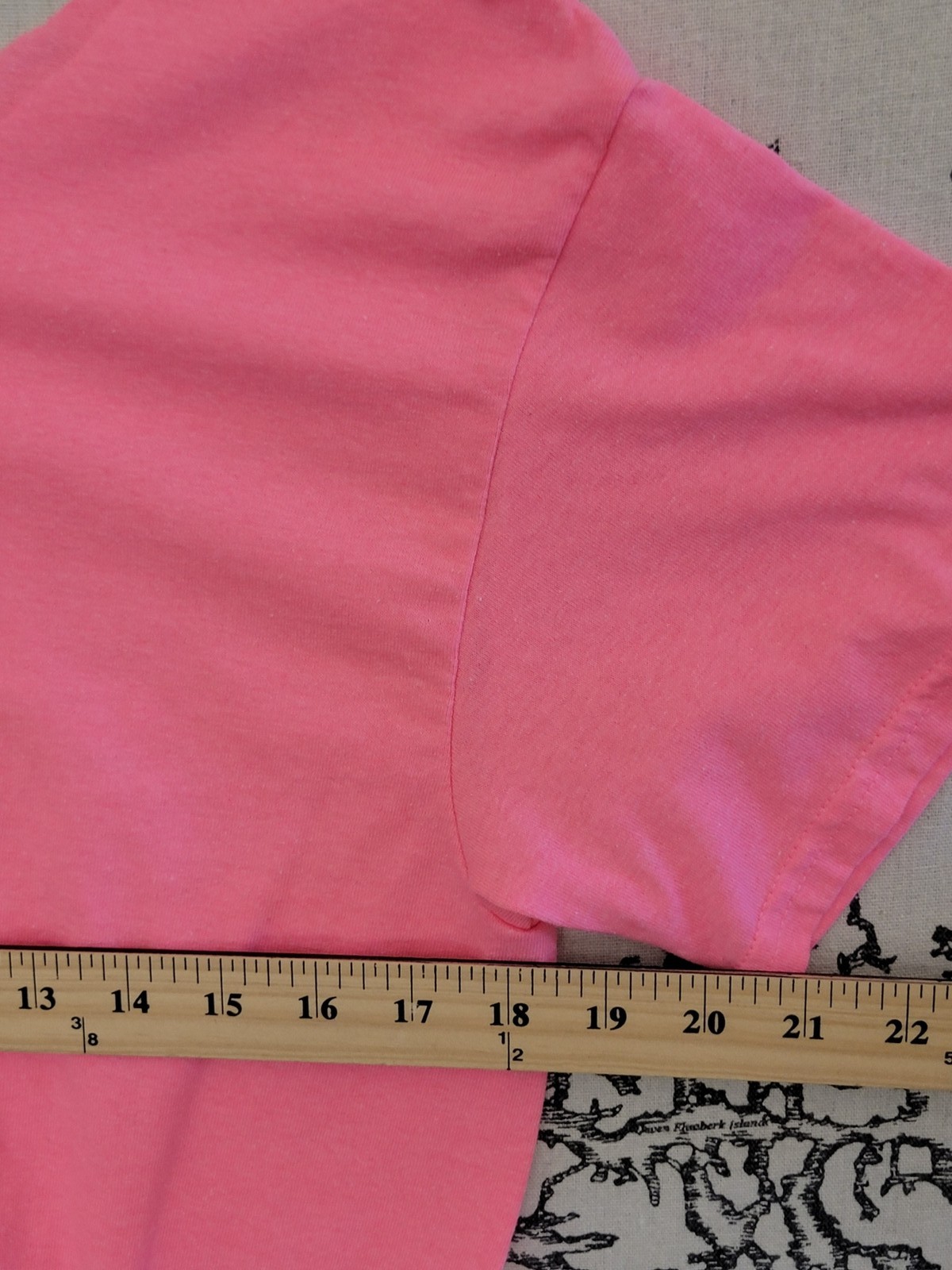 Women’s Pink Short Sleeve T-Shirt Crew Neck Knot Detail – Used – Good