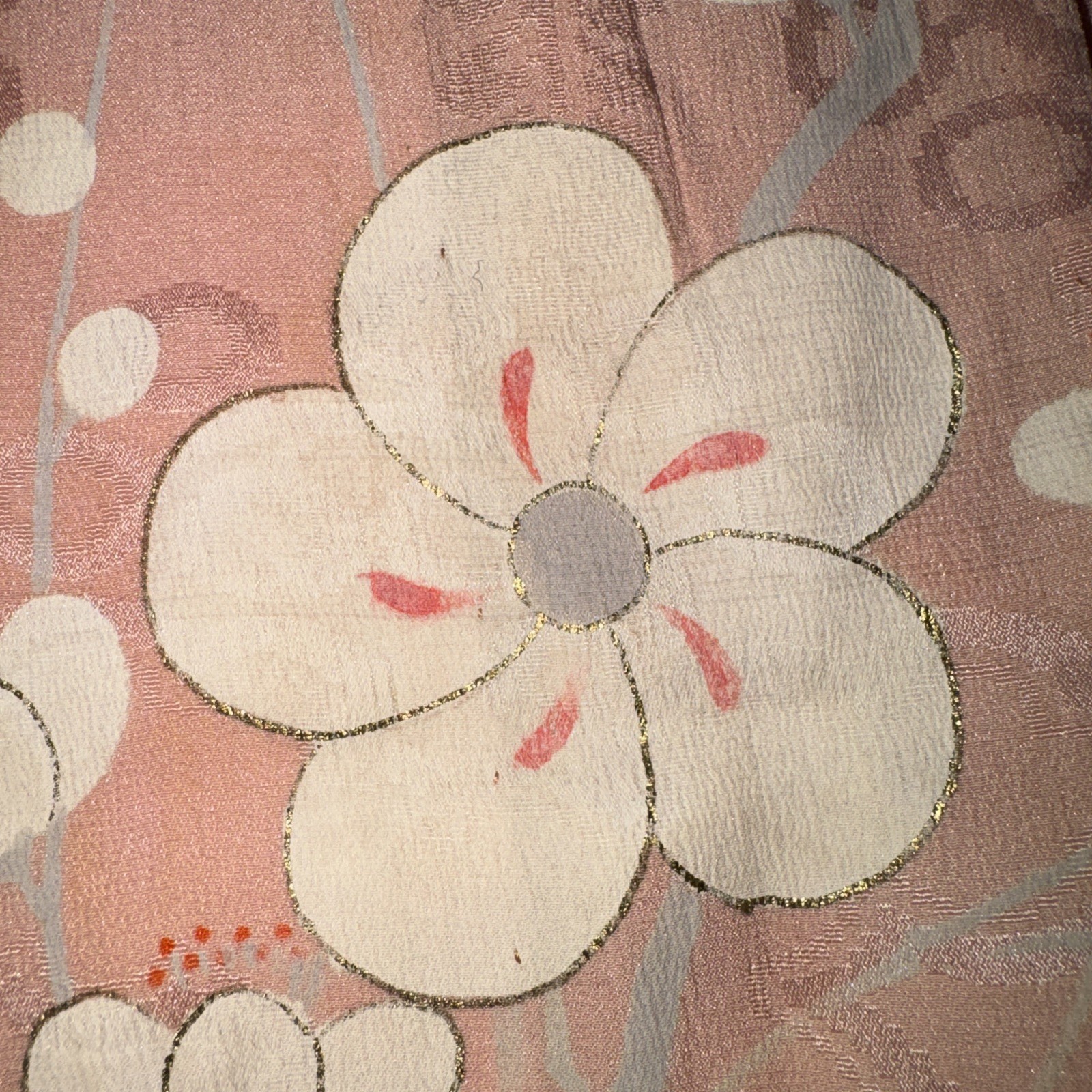 VINTAGE Kimono / Yukata SILK, peach floral design, lightweight ROBE