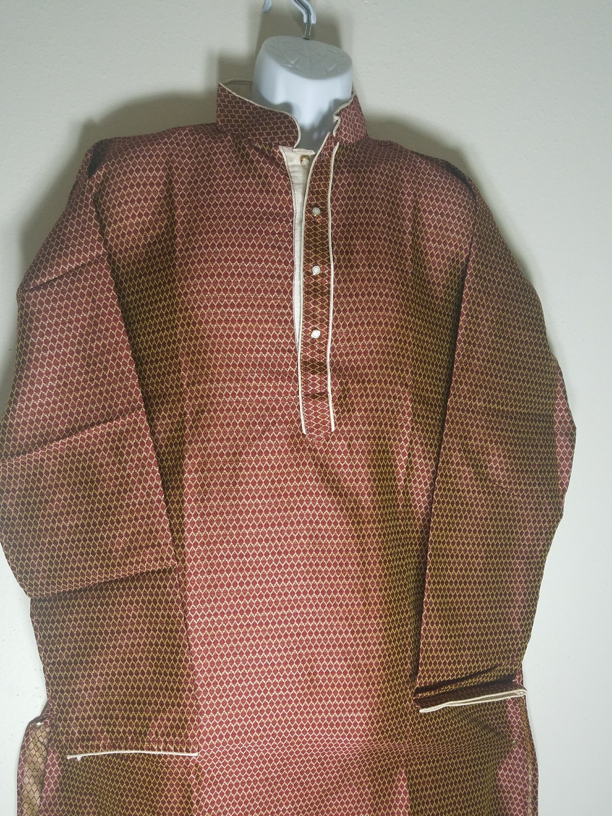 INDIAN Traditional ETHNIC WEAR KURTA M/W JAQUARD FBQ For Men Size 38″,CHEST 44″