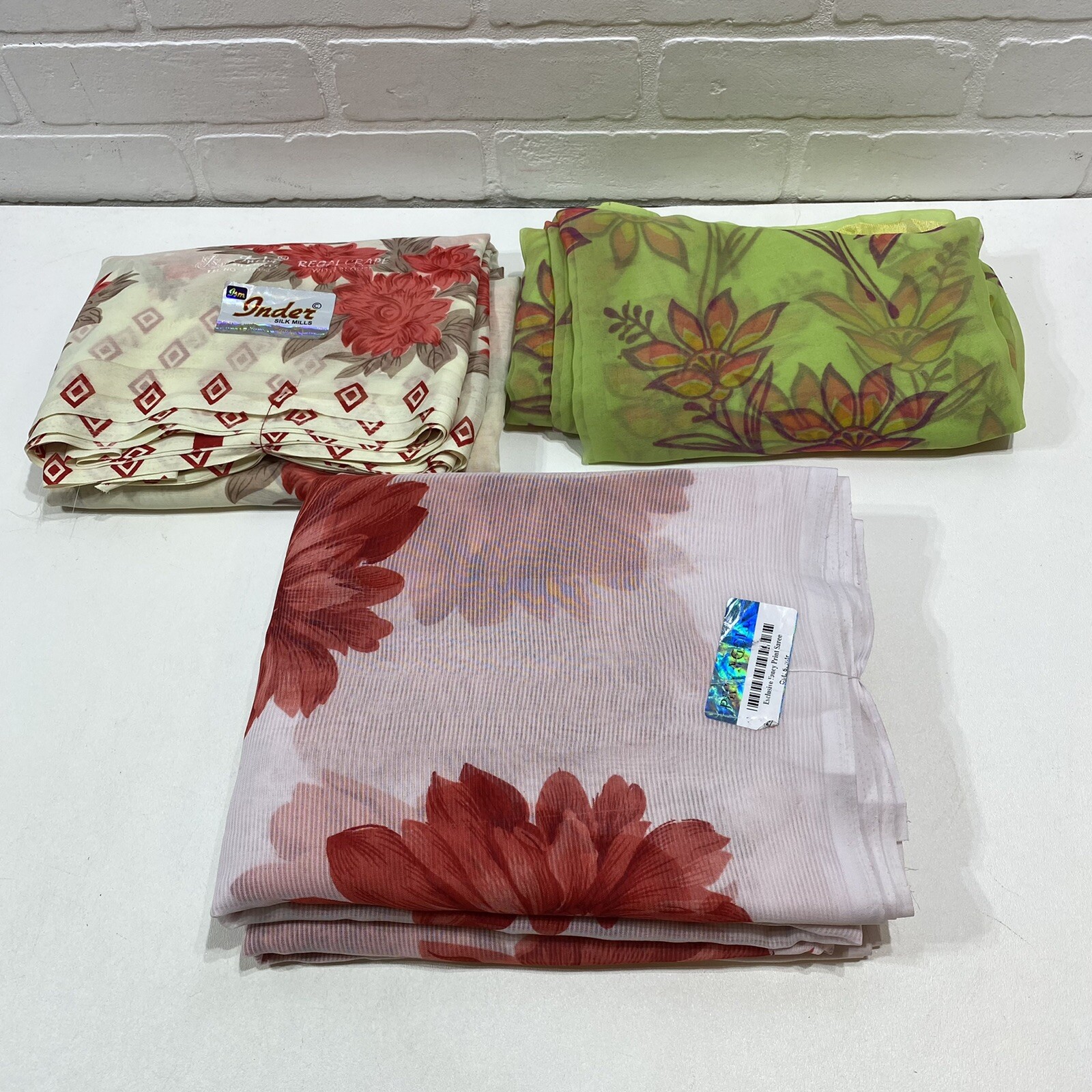 NEW – Beautiful Indian Saree Sari Silk Fabric 7+ Yards – Floral