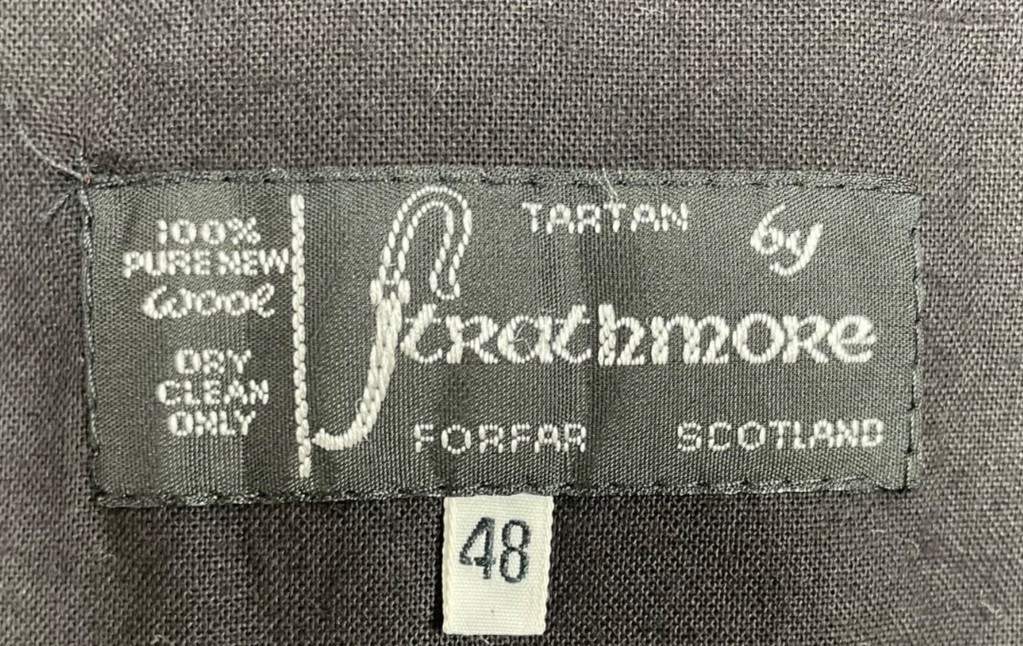 Vtg 90s Sz 48 Wool Tartan Kilt, Sporran, Garters, Bob Maurus Artifactures Brooch