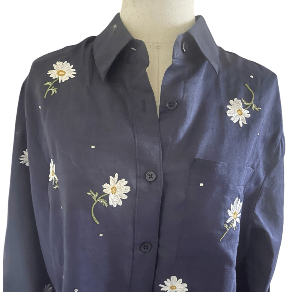 Quacker Factory Blue Linen Floral Button Down Classic Money Blouse Size Small
