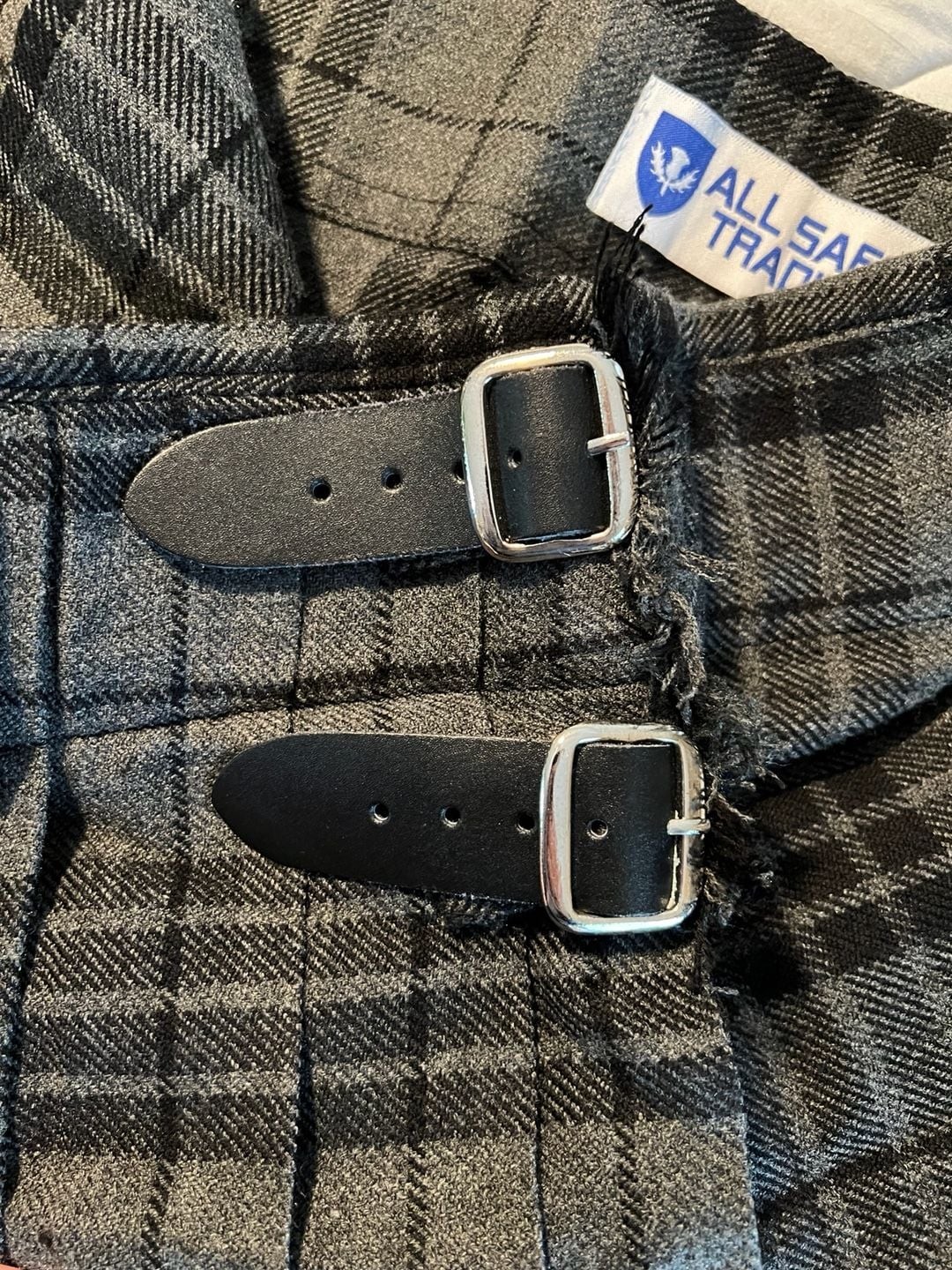 All Safe Trading Scottish Design Grey Watch Tartan Pleated Kilt with Leather Str