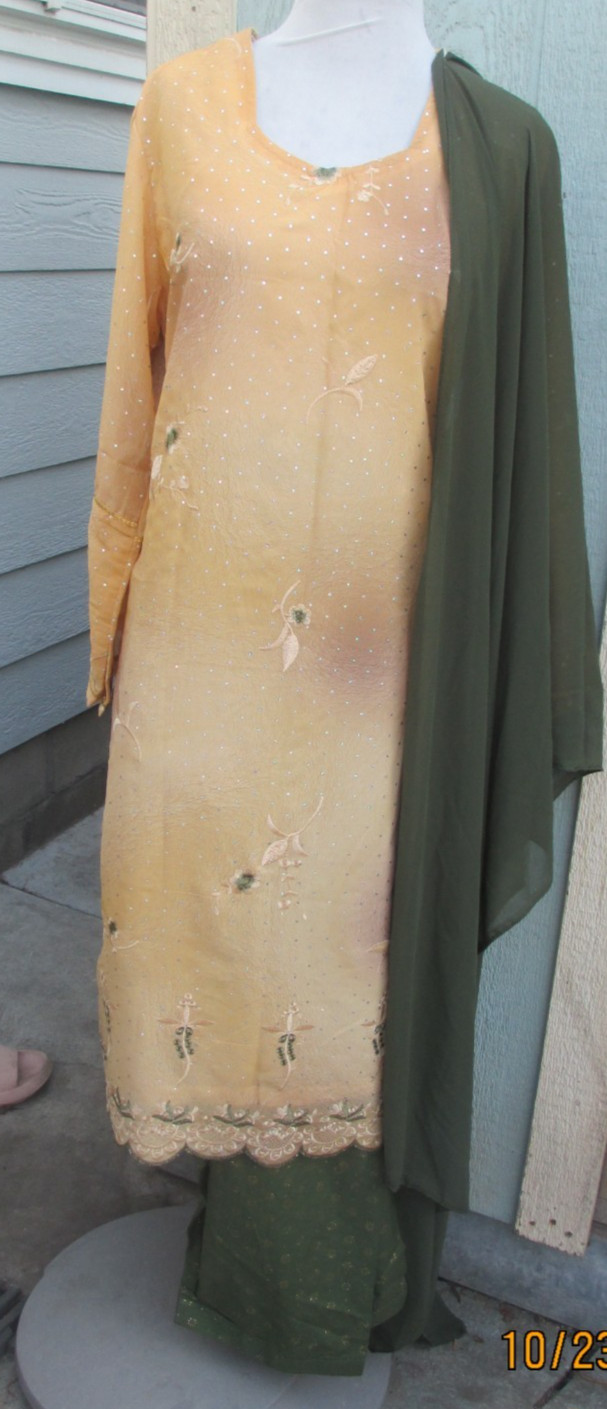 beautiful flower embroidery polyzoa pant kameez material chiffon Size XL 44