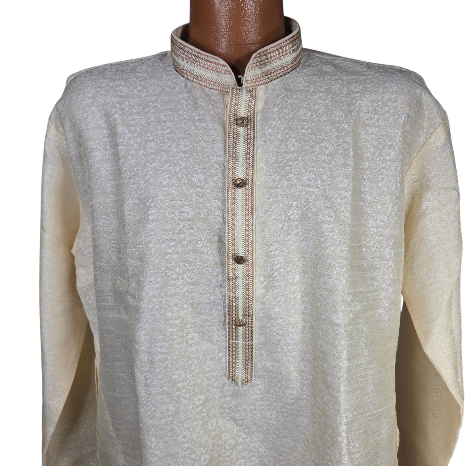 Swayamvar Men’s Silk Jacquard Kurta Ivory Band Collar Long Sleeve XXL (44)