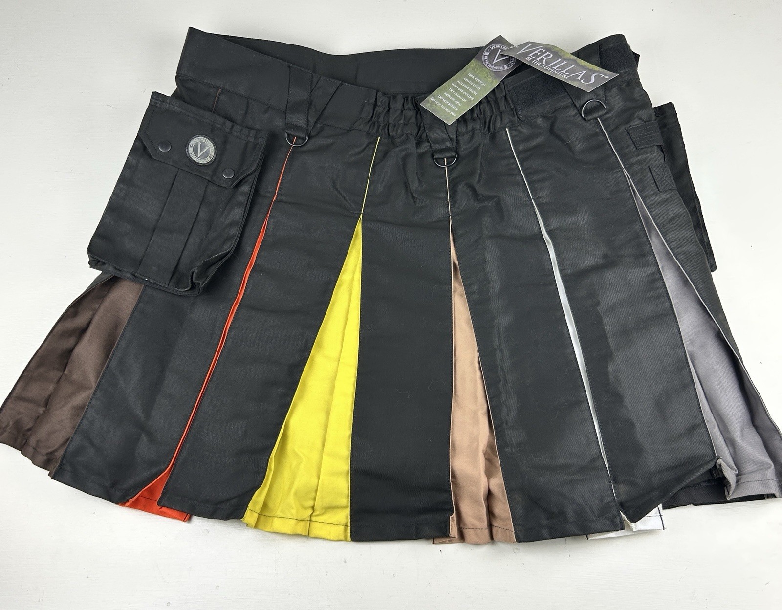 Verillas Lifestyle Kilt Mens 2XL Black Canvas Pleated Colors Scottish Cargo