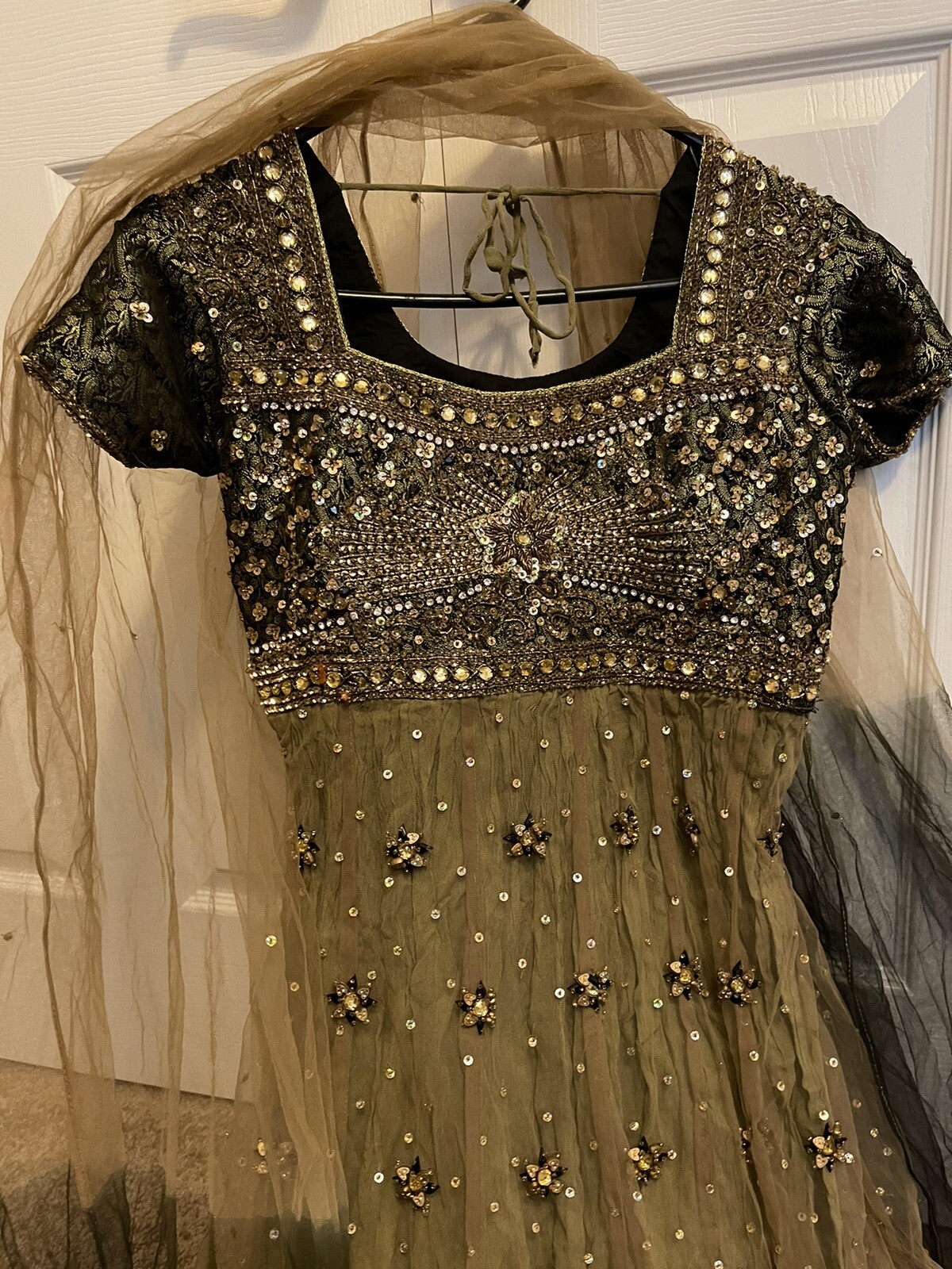 indian/pakistani anarkali Chiffon/Net embellished 3 piece dress