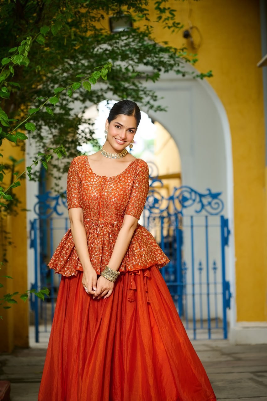 Designer Readymade Salwar Kameez Lehenga Choli Wedding Partywear Pakistani Suit