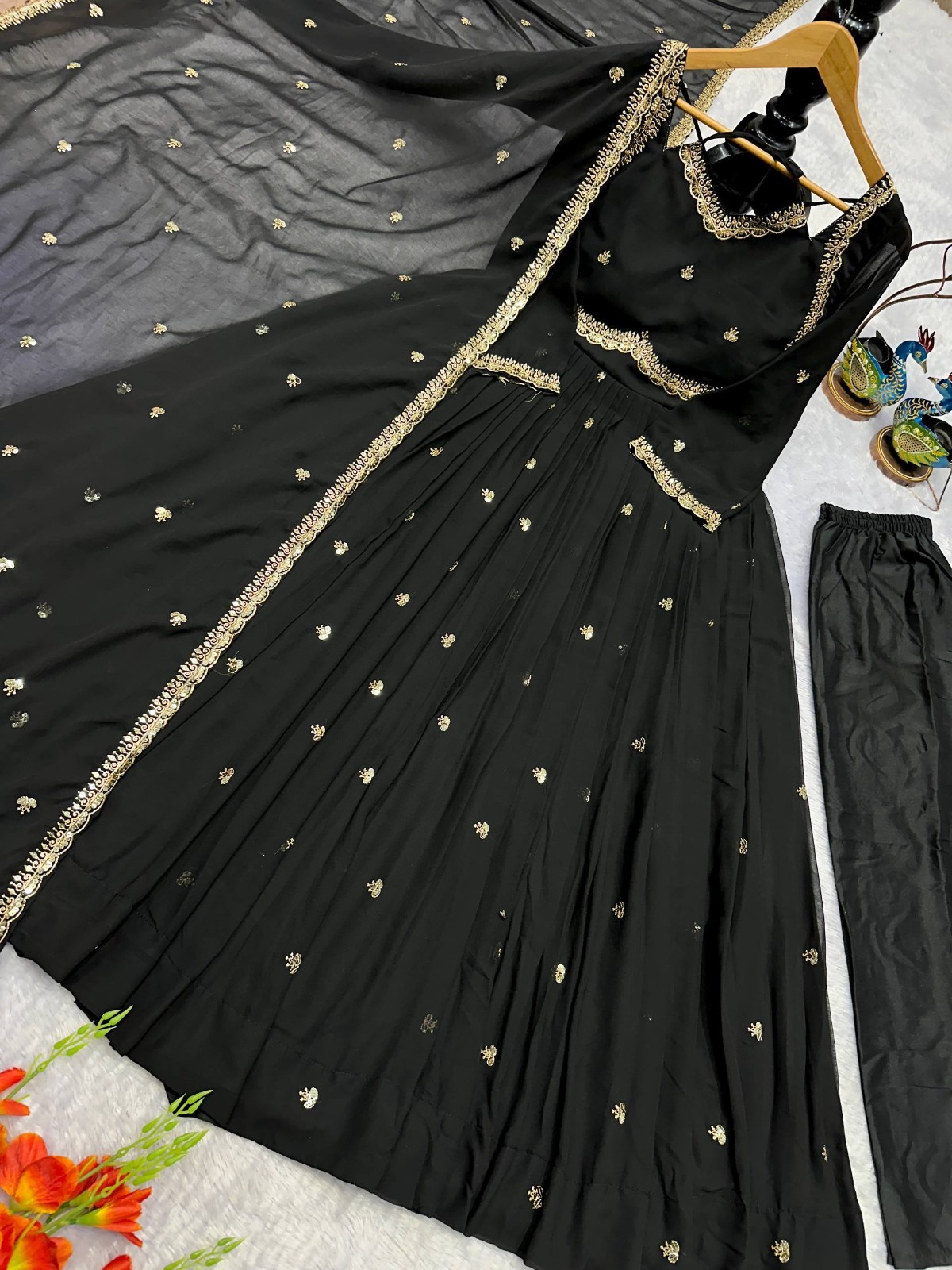 New Fancy Heavy Faux Georgette Gown Bottom With Black Dupatta For Engagement