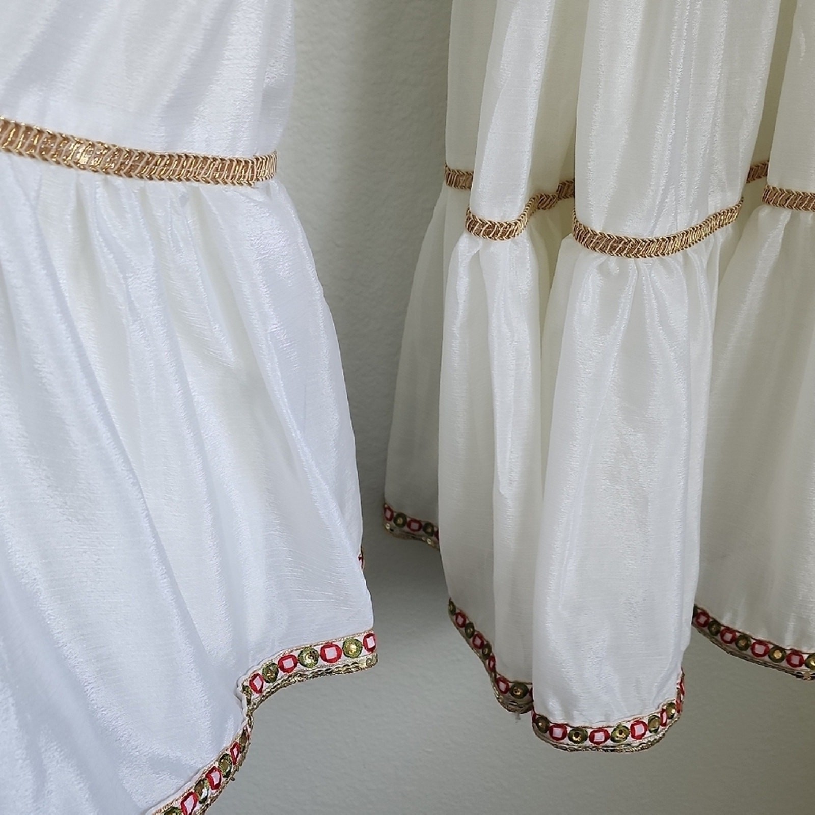 LASHKARAA Multicolor Embroidered Gharara Suit Made In India Size Large White