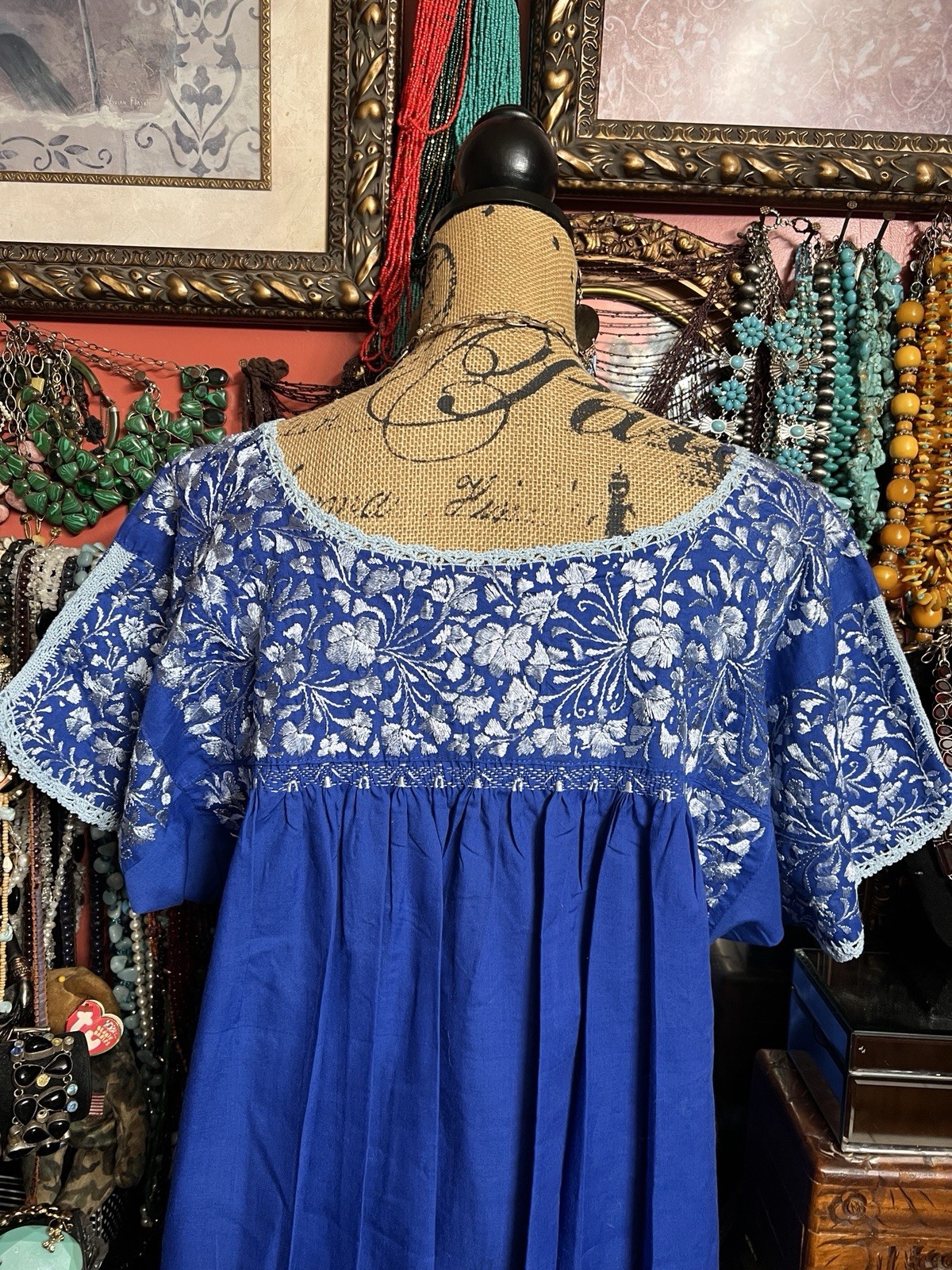 BEAUTIFUL El INTERIOR MEXICAN OAXACA BLUE & SILVER SILK EMBROIDERY TUNIC XL