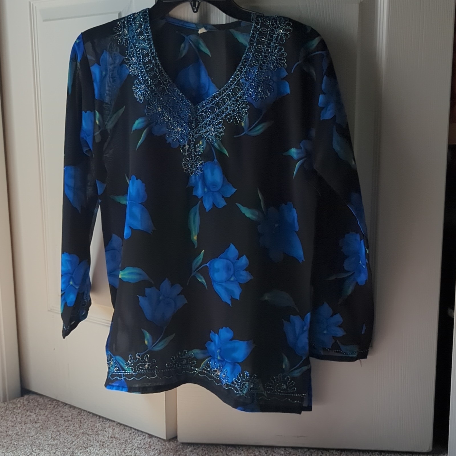 Women’s Black/Blue Floral Embroidered Chiffon 3/4 Sleeve V-Neck Tunic kurti