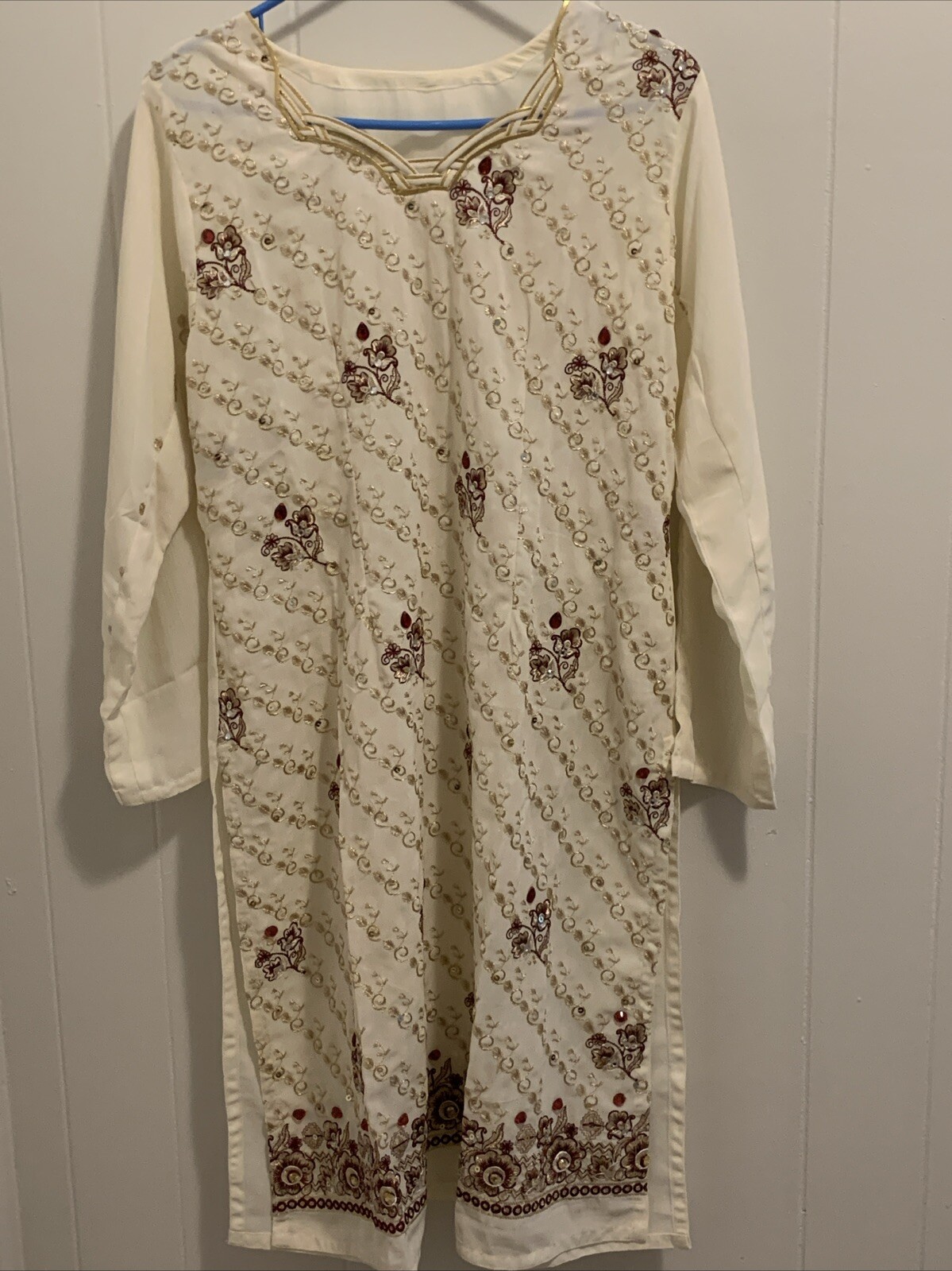 Indian White Kameez With Red And Gold Brand New
