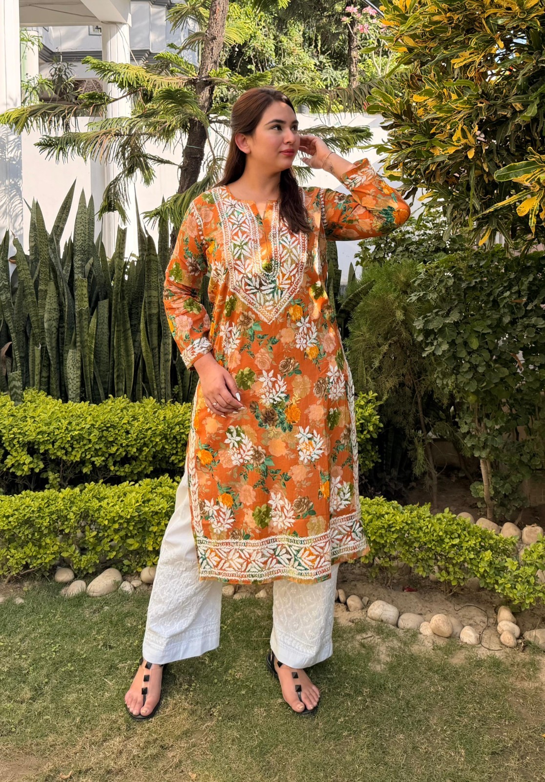 Chikankari Handwork Embroided Short Premium Kurtis With Print work (Tariff free)