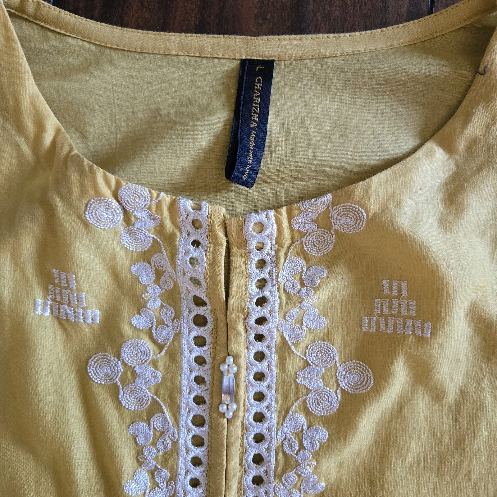 Embroidered Yellow Kurti Shirt 100% Cotton Crew-neck Size Large
