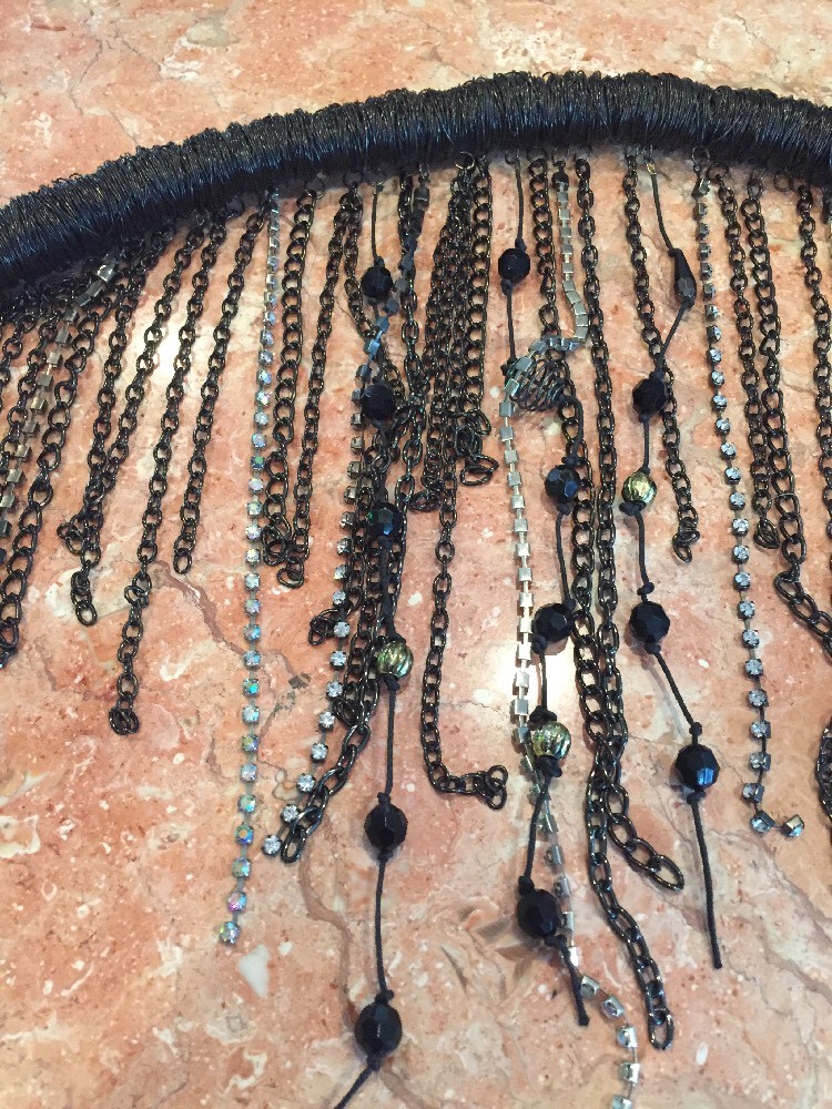 Women’s Italian Belt with Chain Links and Hanging Beads for Women NEW
