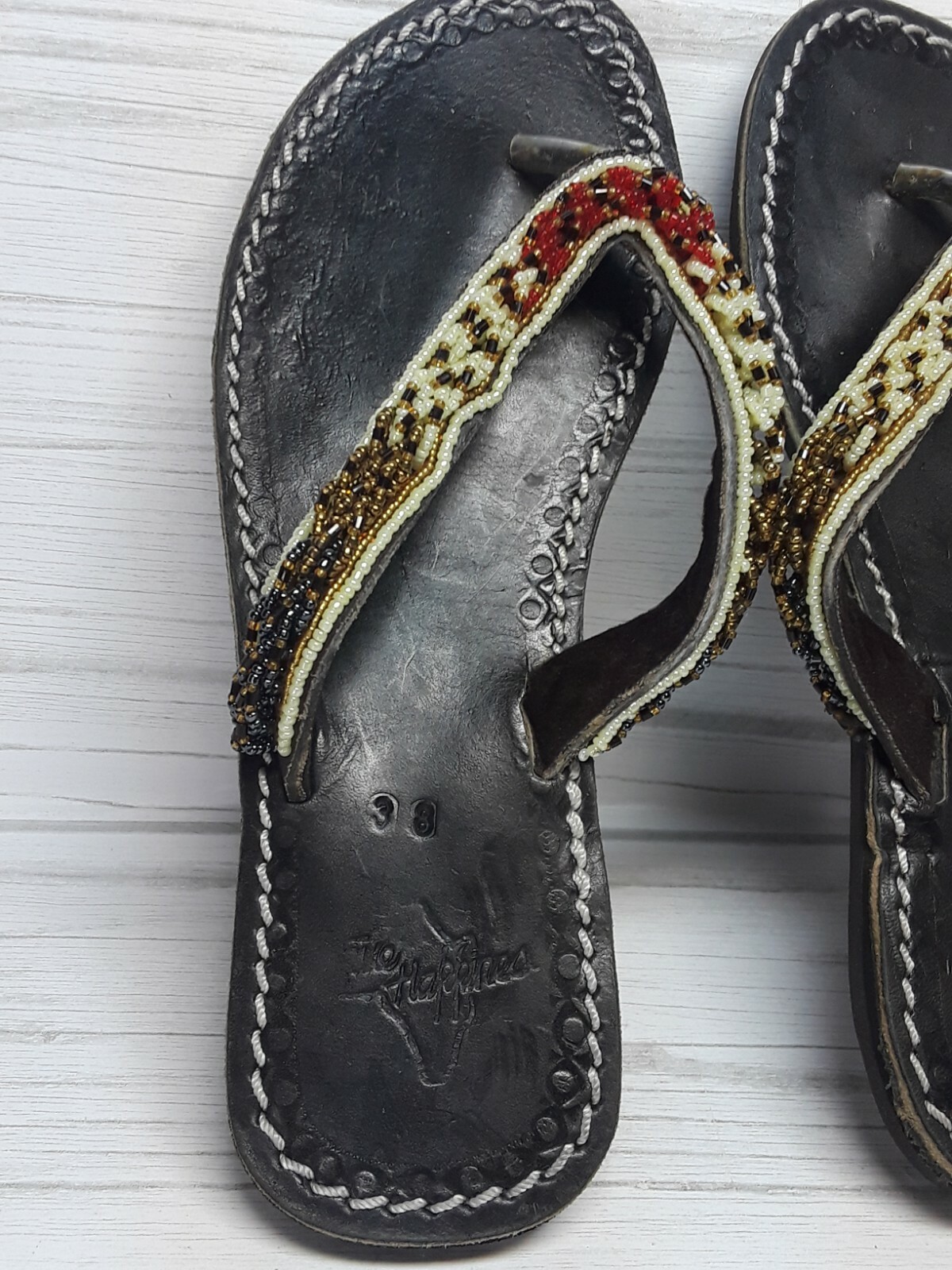 Hand Made True Happiness Native American Leather Beaded Sandals Flip Flops 38