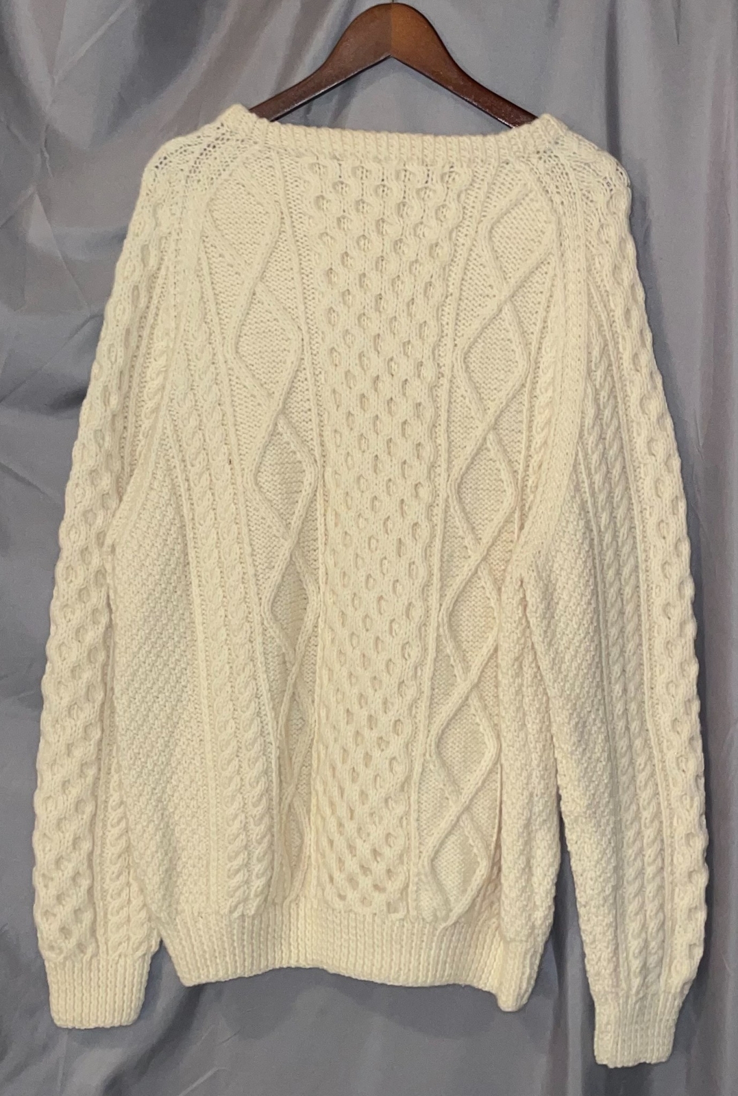 Aisling Aran Crafts Men’s LARGE 100% Wool Made In Ireland Fisherman’s Crewneck