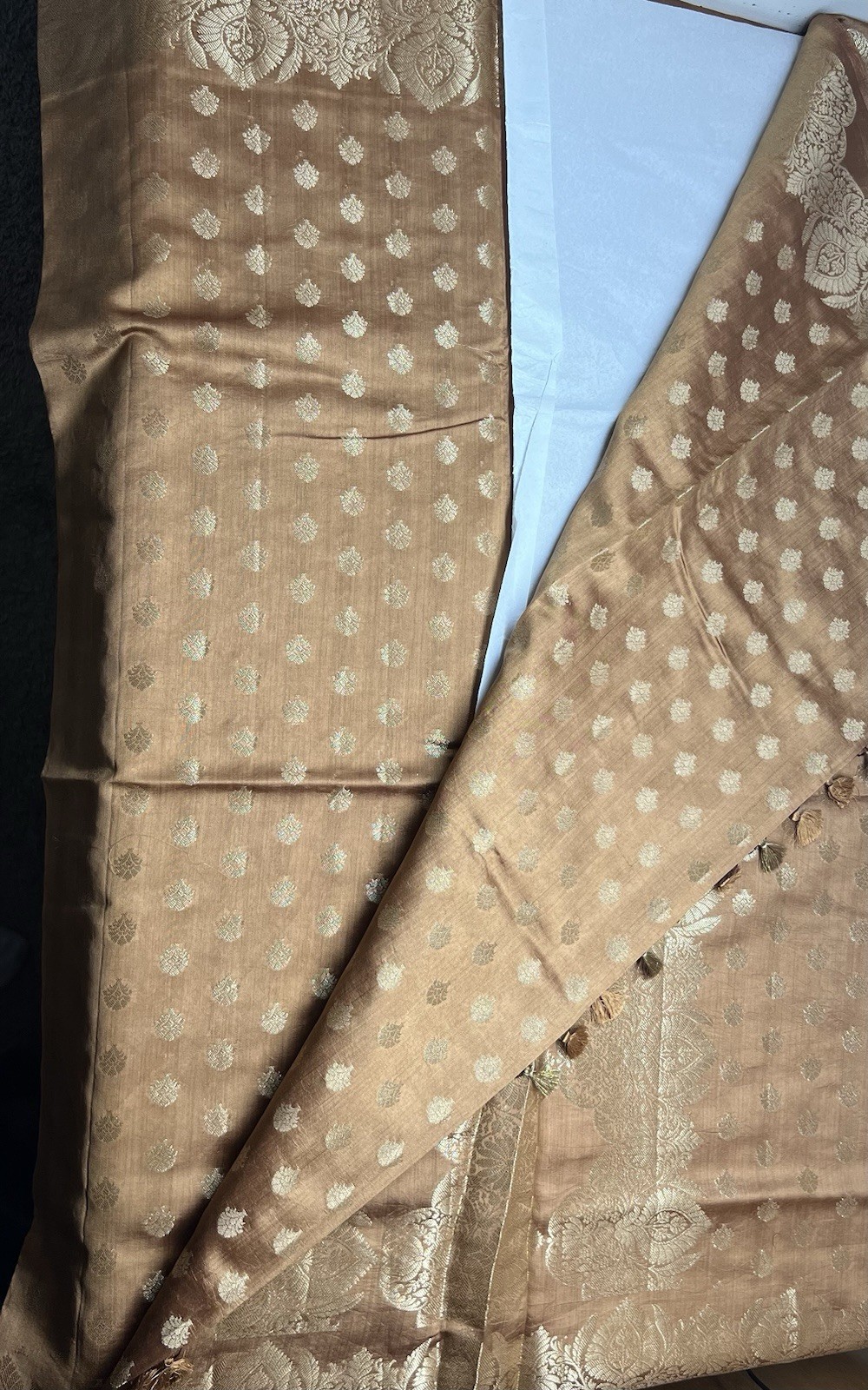 New Women Pure Banarasi Dhupion Silk Blend Banarasi Brown Gold Tassel Saree