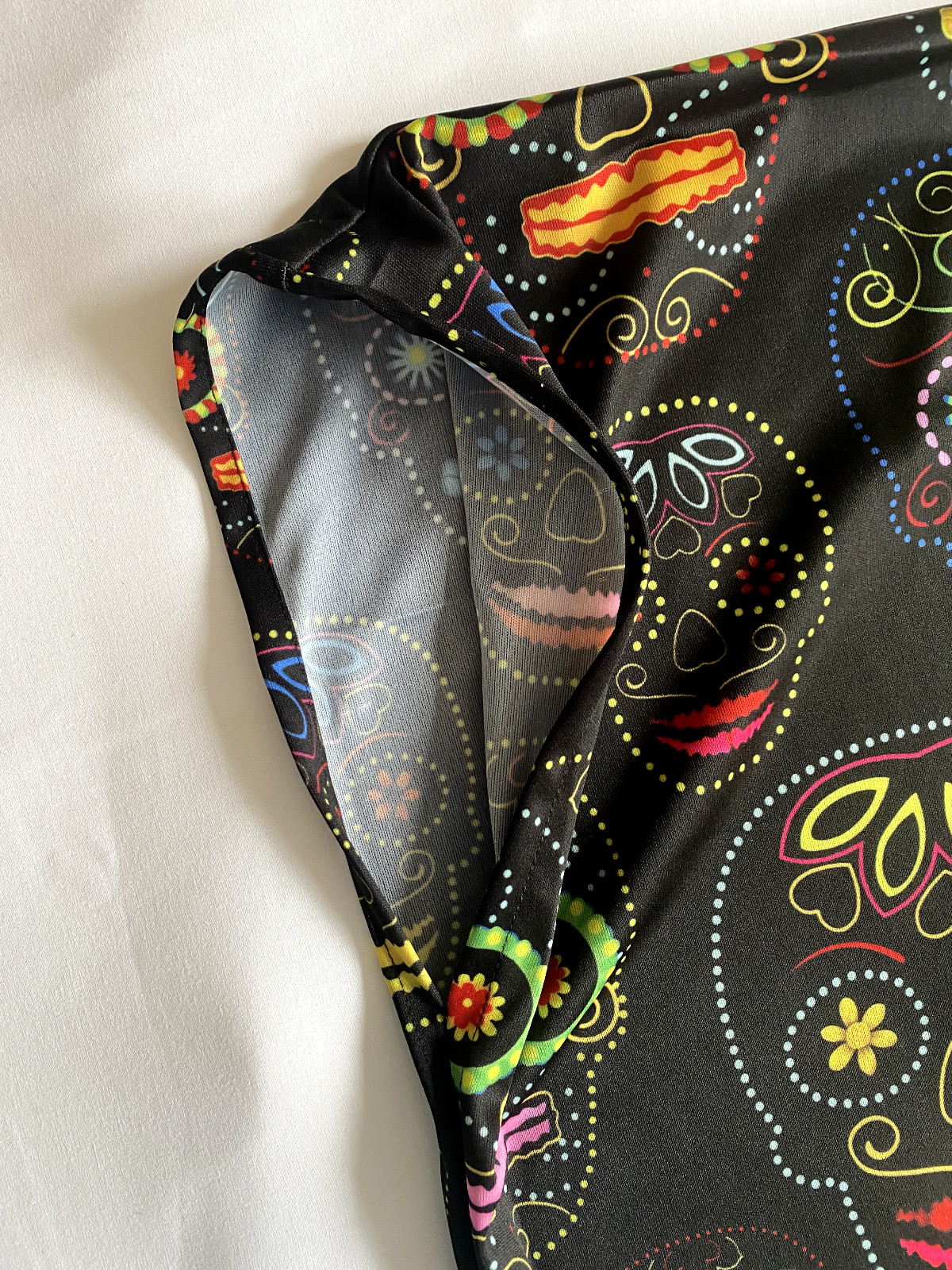 Kaftan Black Skulls Day of the Dead Halloween Skulls Men’s Unisex New Mexico Hip