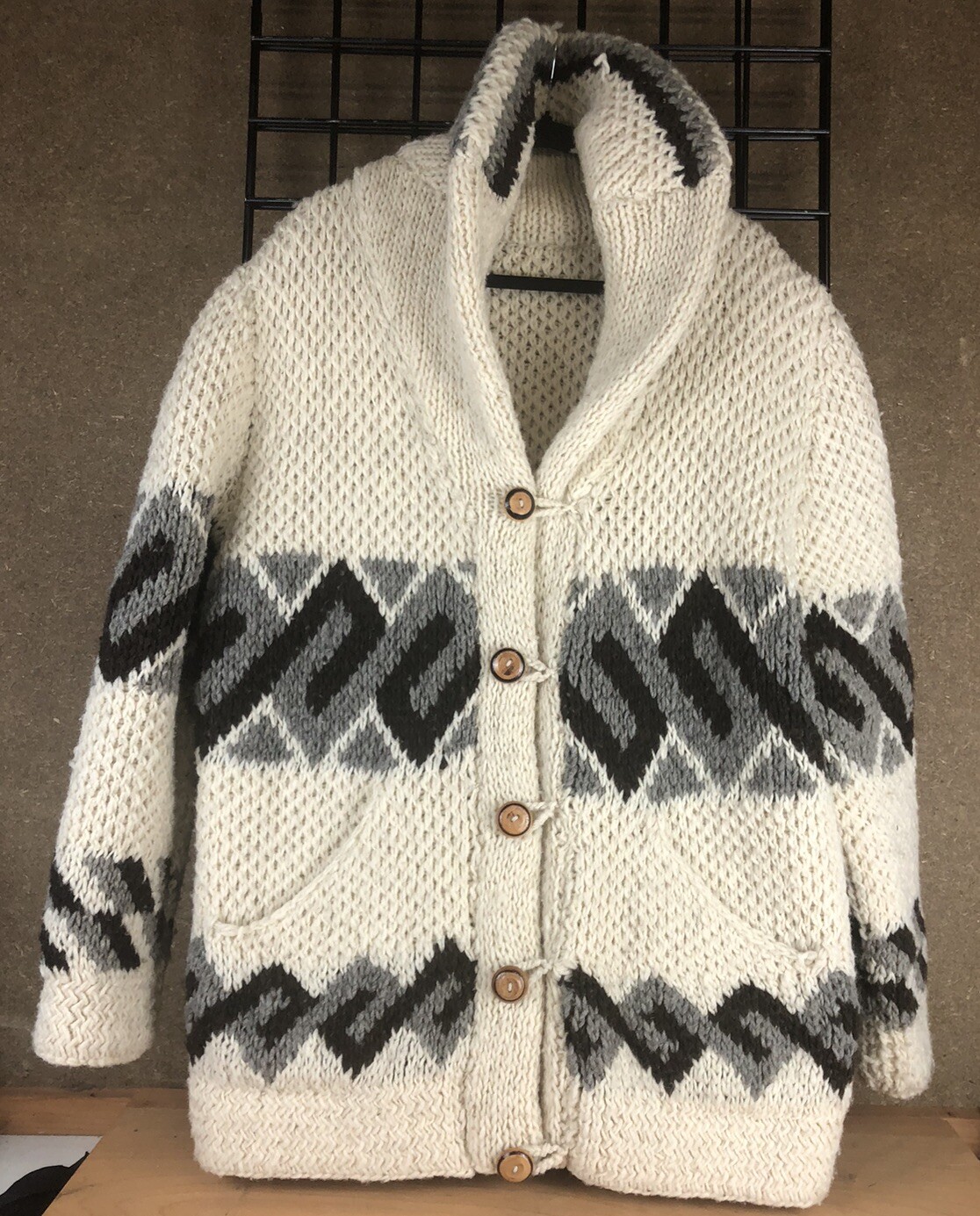 Indigenous Aztec Real Wool Thick Knit Handmade In Mexico Wood Button Down Large