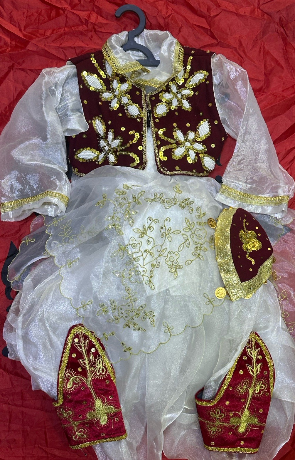 NEW ALBANIAN TRADITIONAL POPULAR FOLK COSTUME SUIT GIRLS-6-8 YEARS-HANDMADE-R