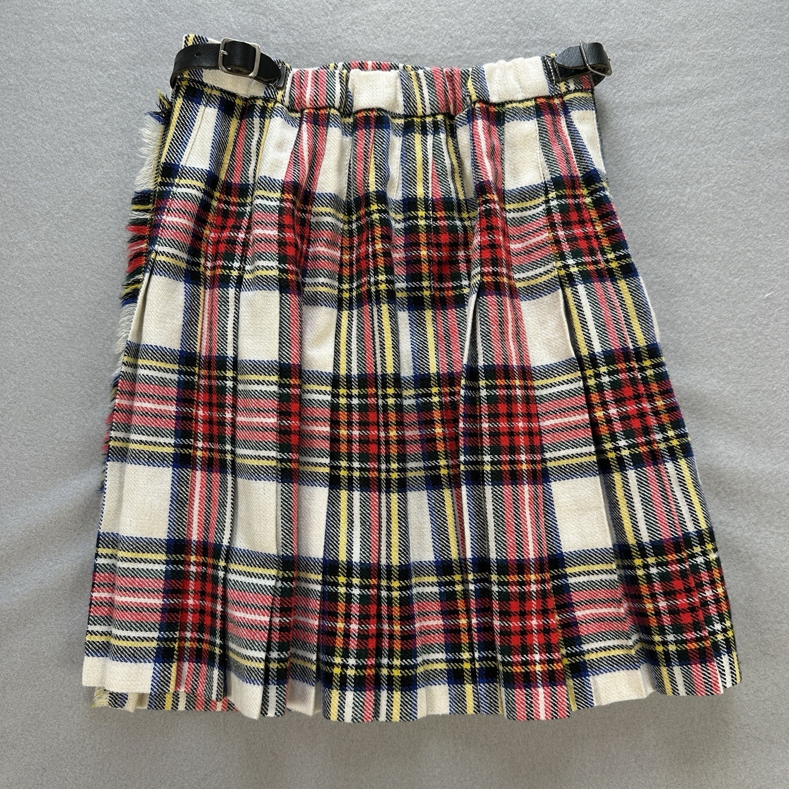 Clan Royal Stewart Tartan Kilt for Kids, 80% Acrylic 20% WoolTartan Sz 9-10 Yr