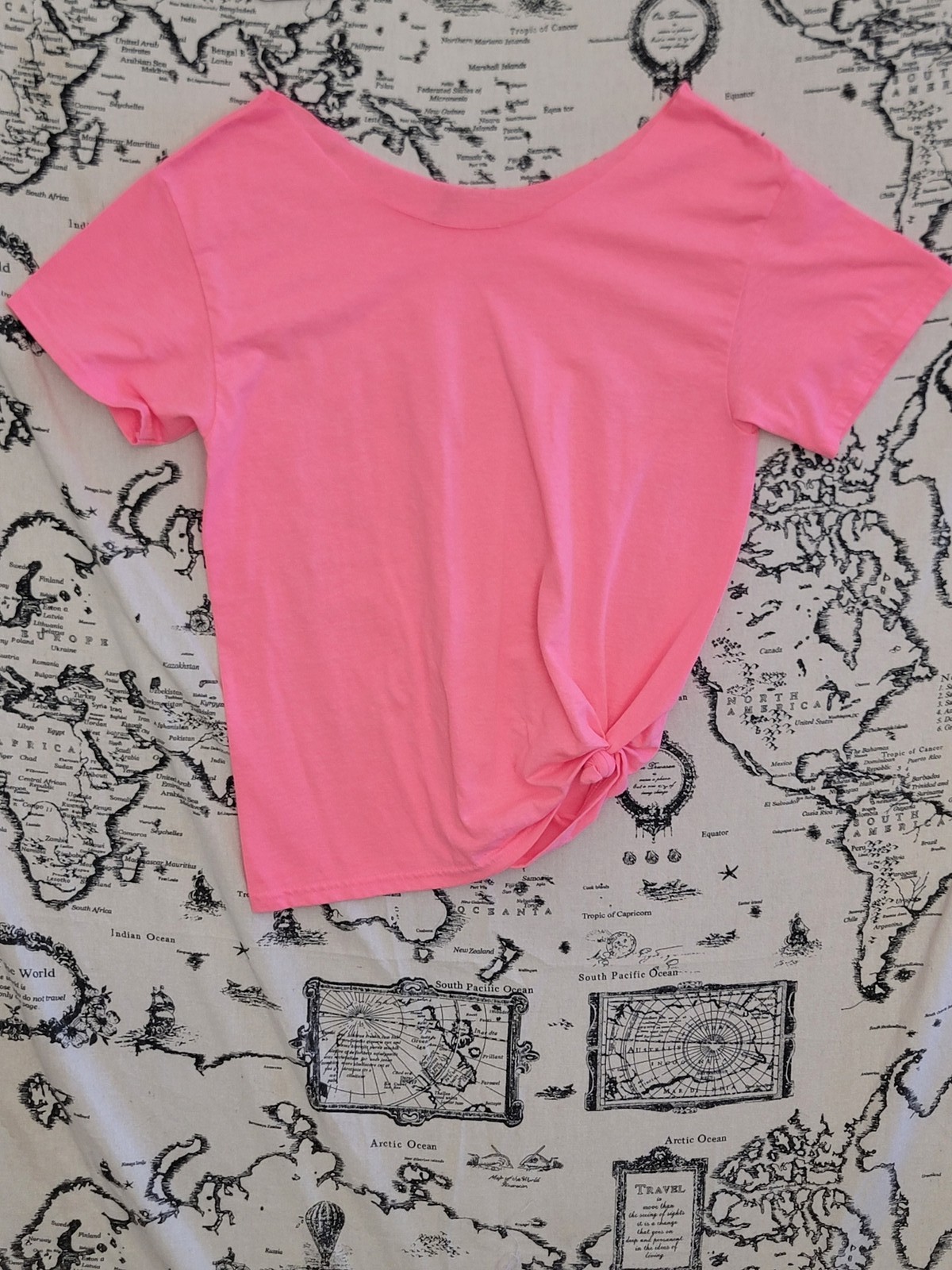 Women’s Pink Short Sleeve T-Shirt Crew Neck Knot Detail – Used – Good