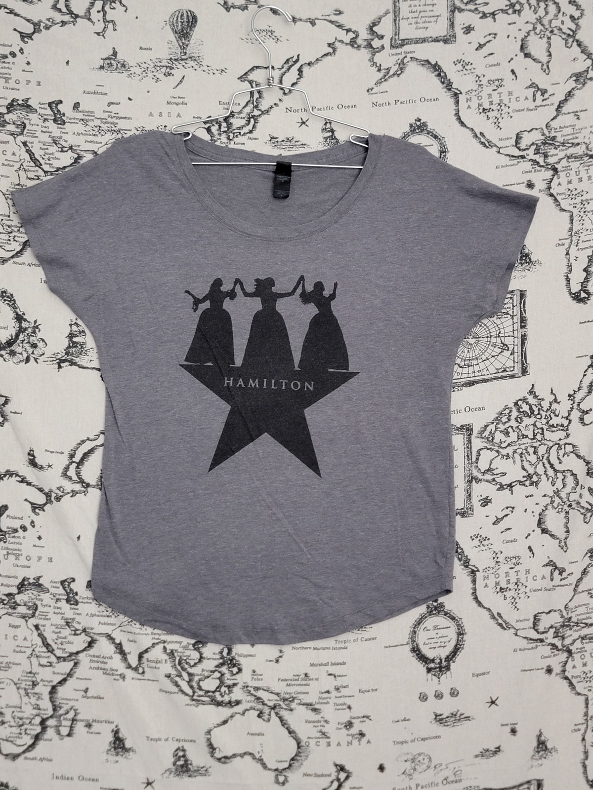 Hamilton Musical T-Shirt Women’s Graphic Tee Size S Dolman Sleeve