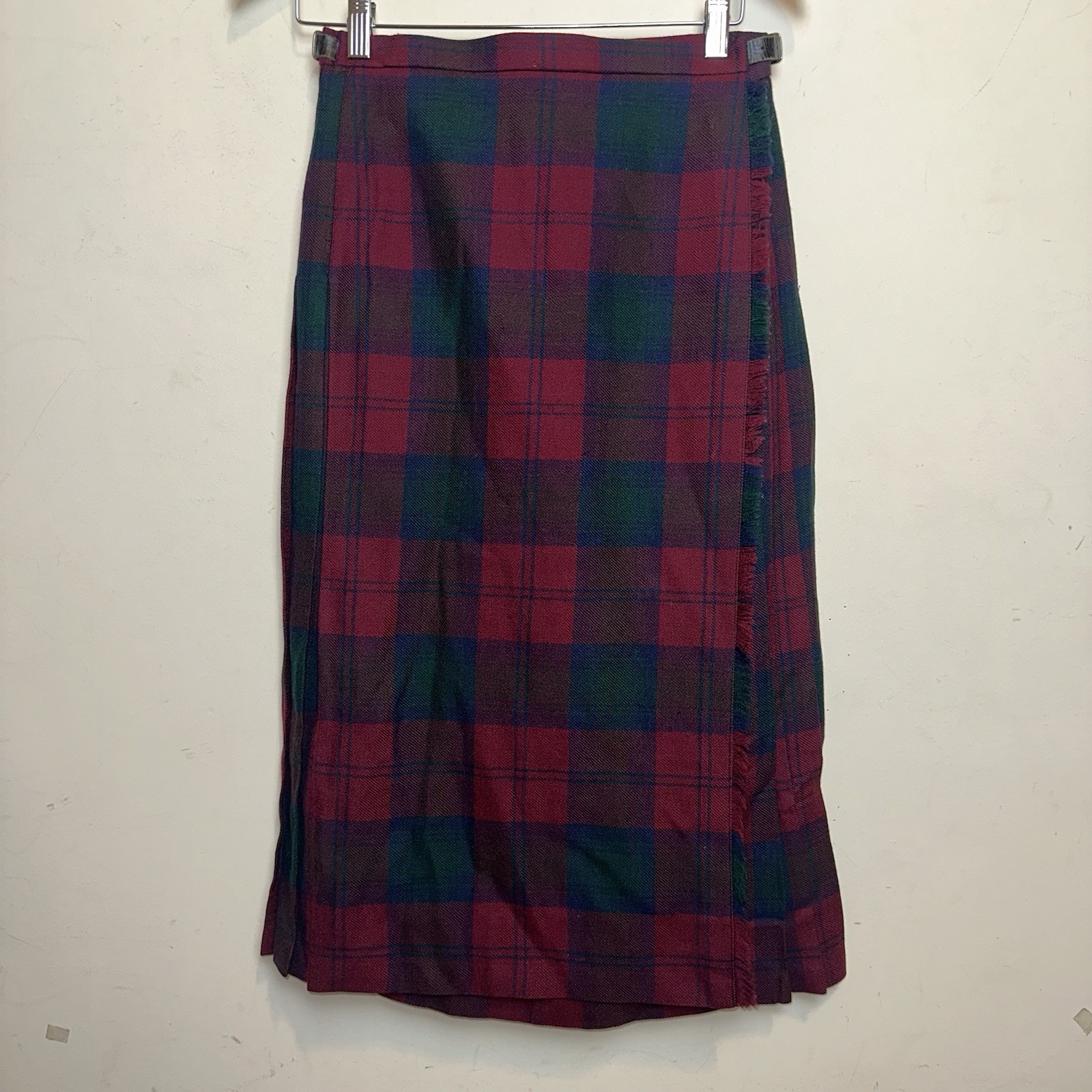 VTG Jedburgh Kiltmakers Ladies Size 12 Tartan Academia Red Green Blue Scotland