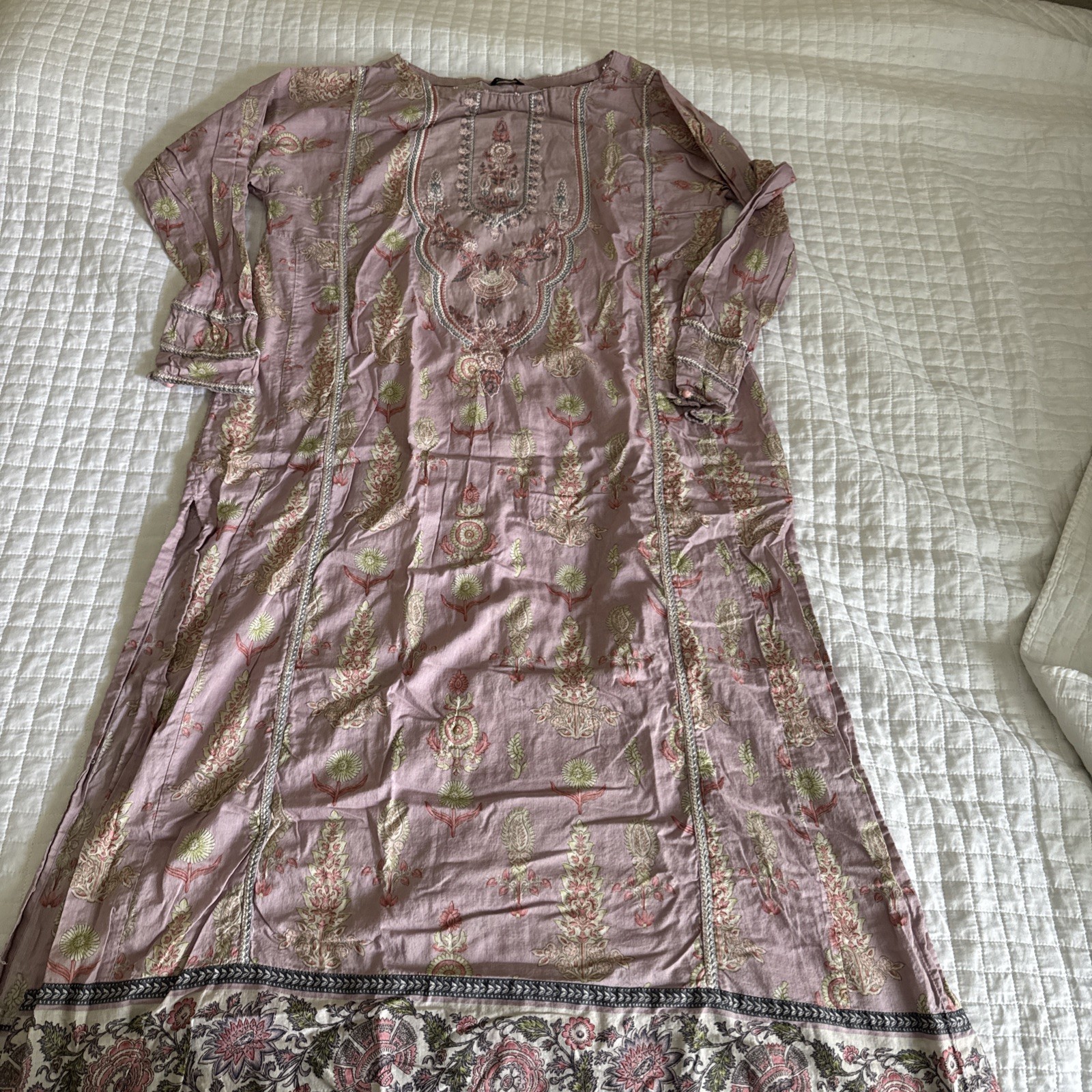 Sapphire lawn long length Kameez Size L