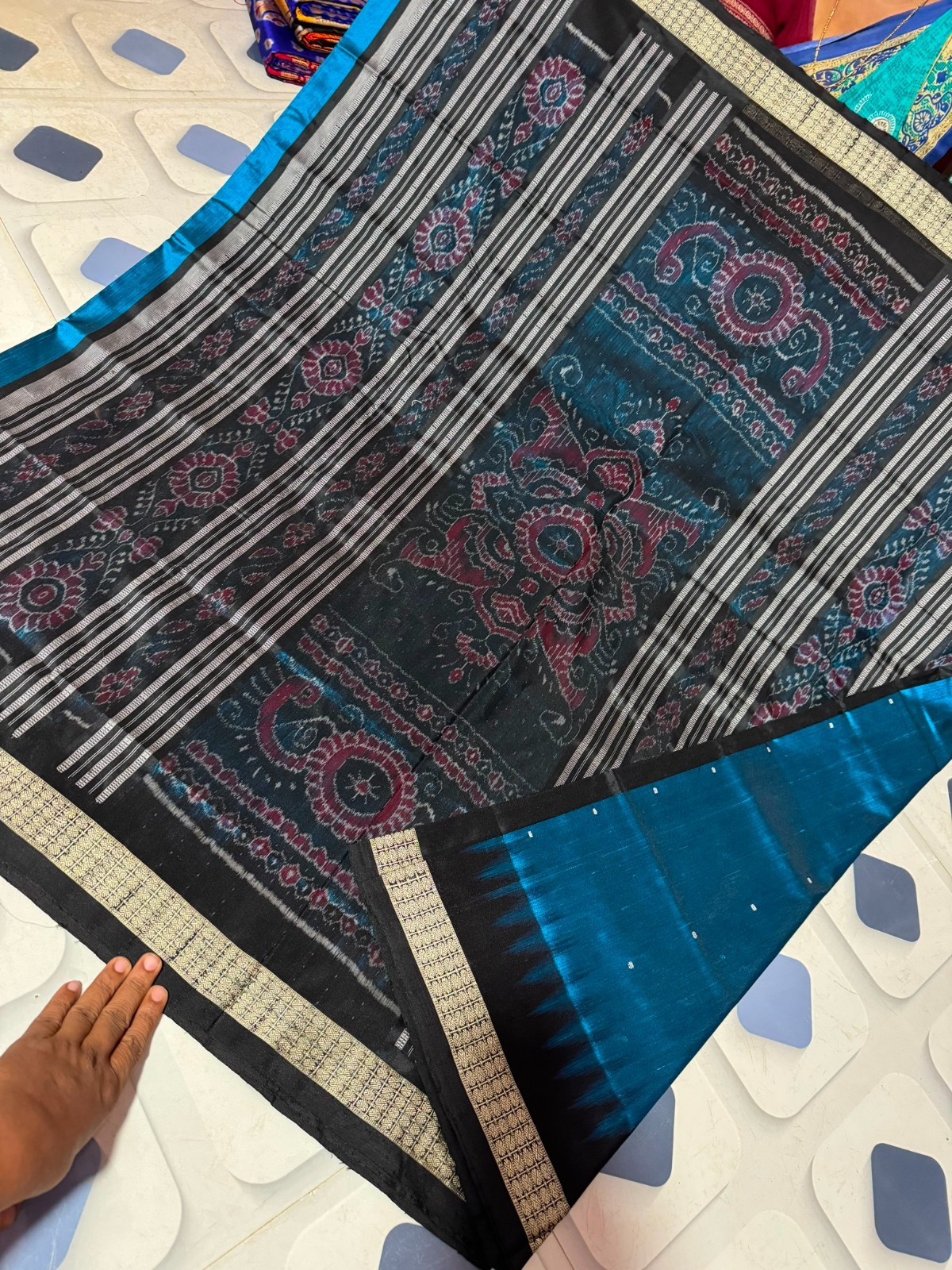 Exquisite Pasapali silk sarees from Odisha with intricate we – Handmade in India