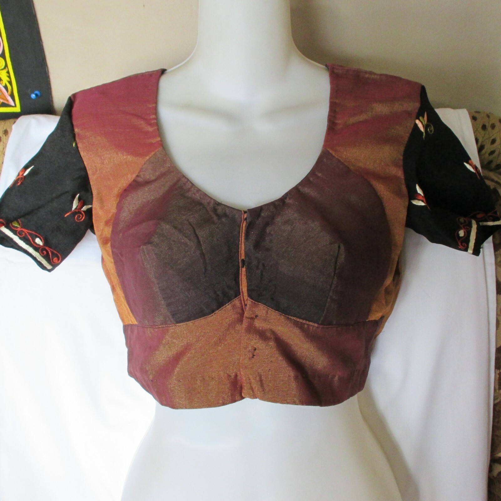 NEW STUNNING BLACK Choli GORGEOUS BLOUSE For SARI Skirt TOP 32″ BUST Size XS