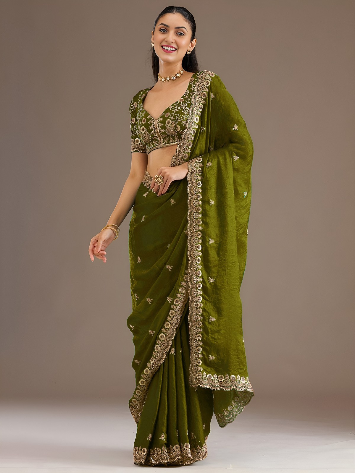 Attractive Designer Tissue Saree With Blouse For Wedding & Party Wear