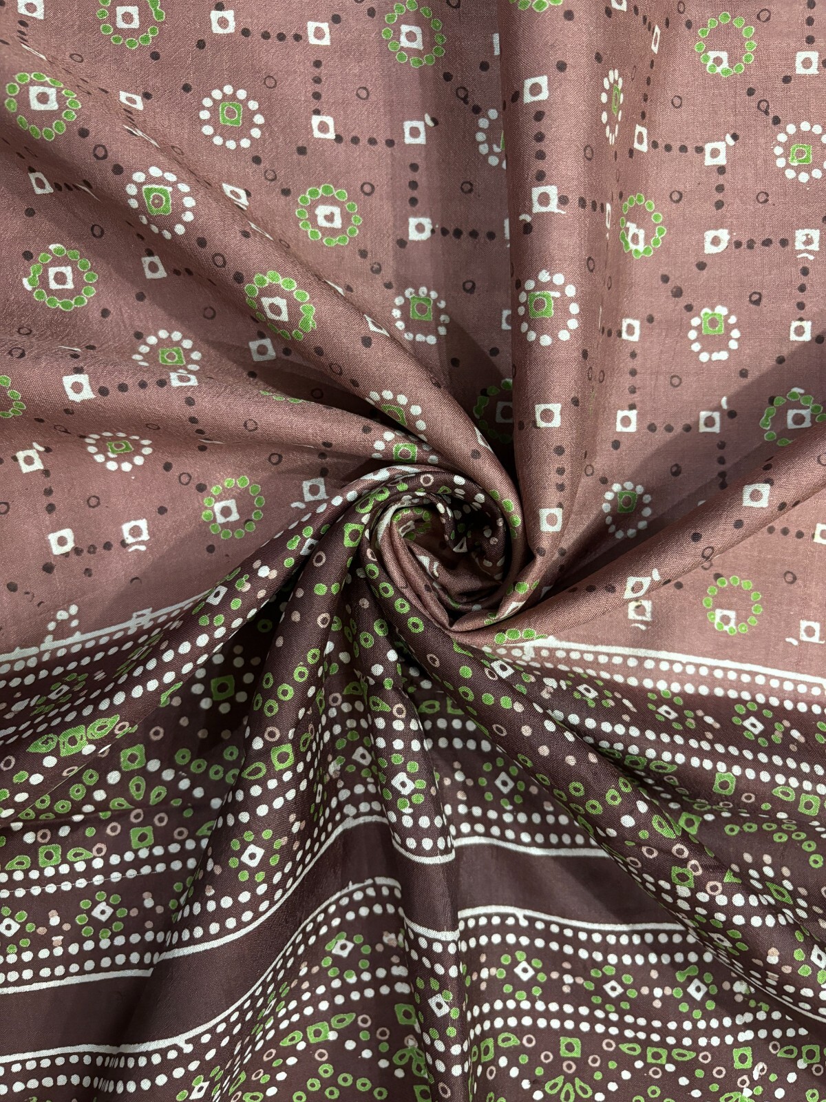 Craft Bazaar’s Vintage Silk Sari, Pure Silk Saree, Sewing Wrap, Soft Wrap SS1537