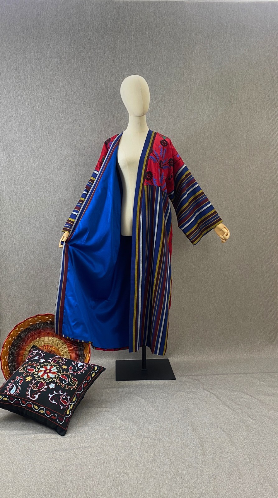 Vintage Uzbek Suzani Chapan Robe Jacket Embroidered OOAK Boho Ethnic Coat Kimono