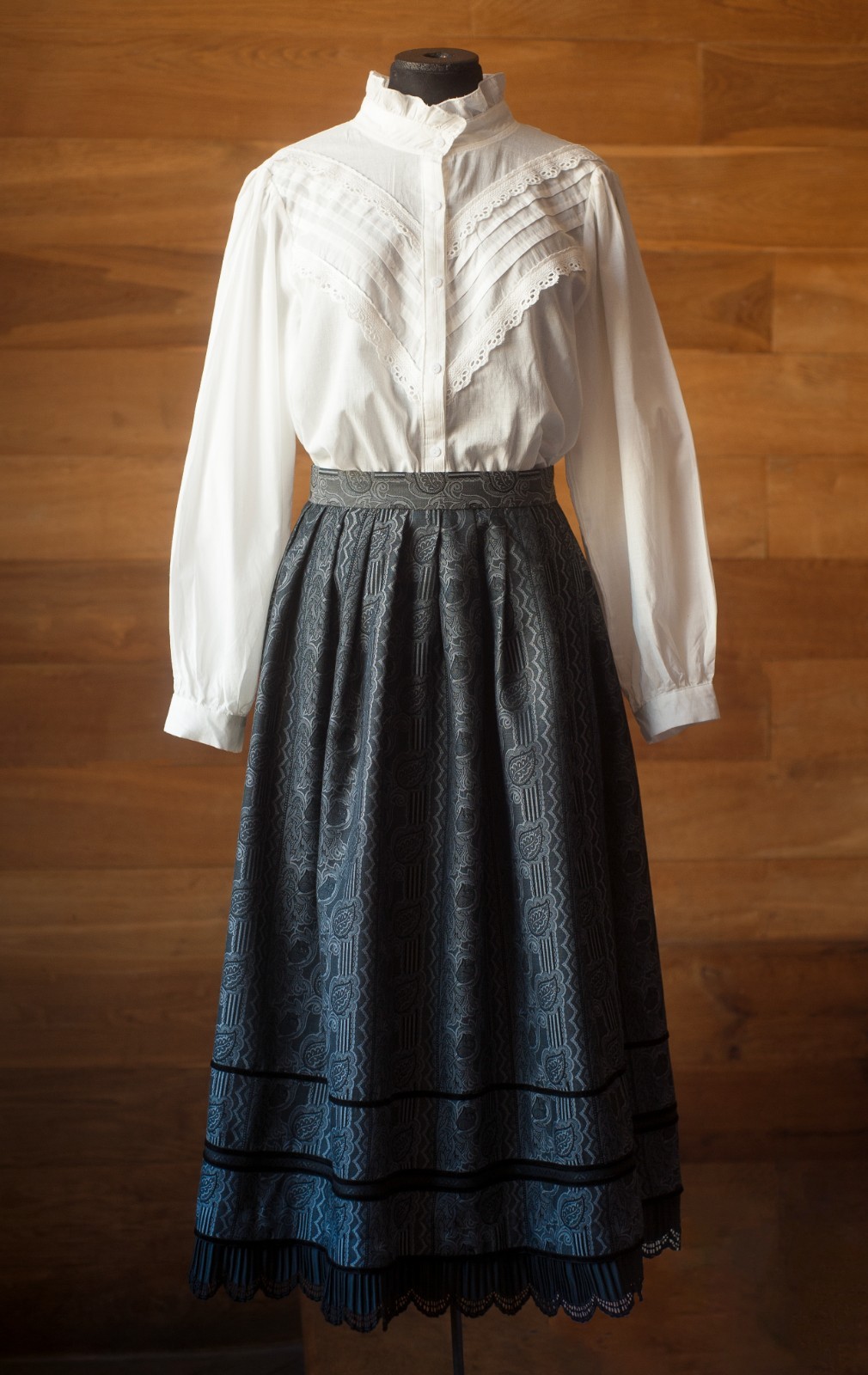 Vintage PFISTER Dirndl Skirt Wool Pleated Midi Traditional Austrian Folk Skirt