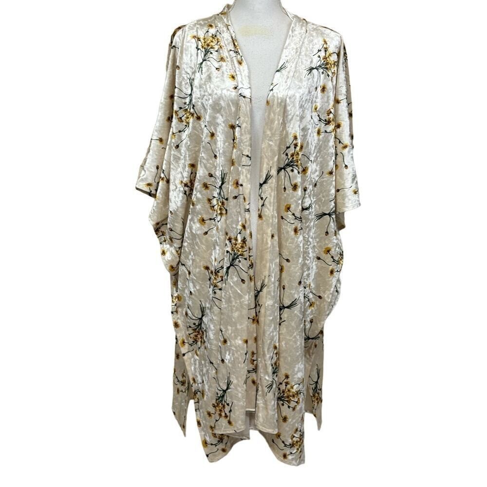 Floreat Anthropologie Velvet Kimono Duster Floral Champagne Yellow Open Front